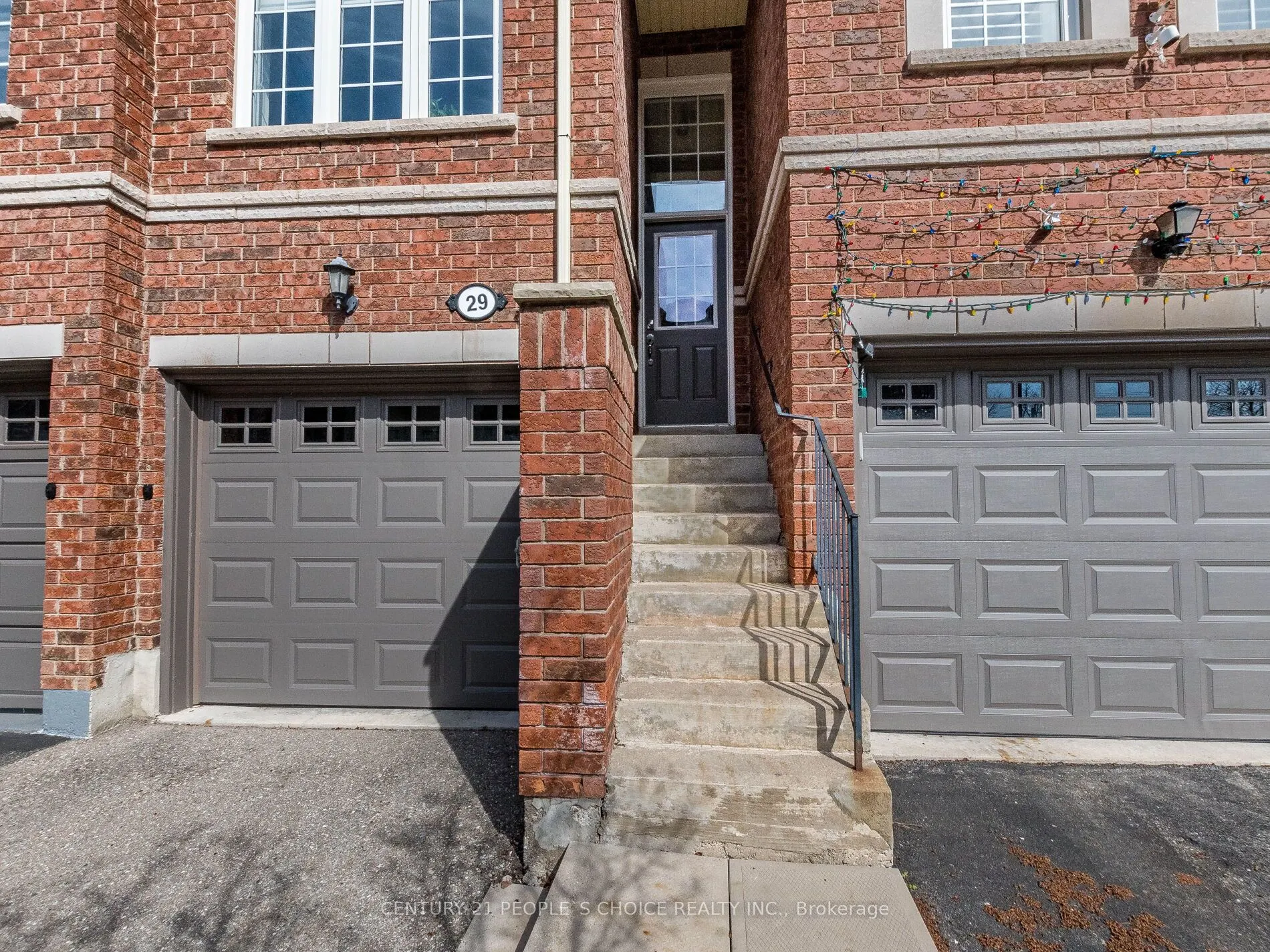 435 Hensall Circle, #29