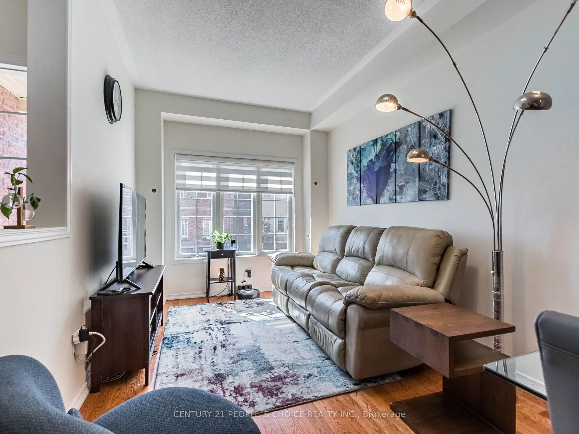 435 Hensall Circle, #29