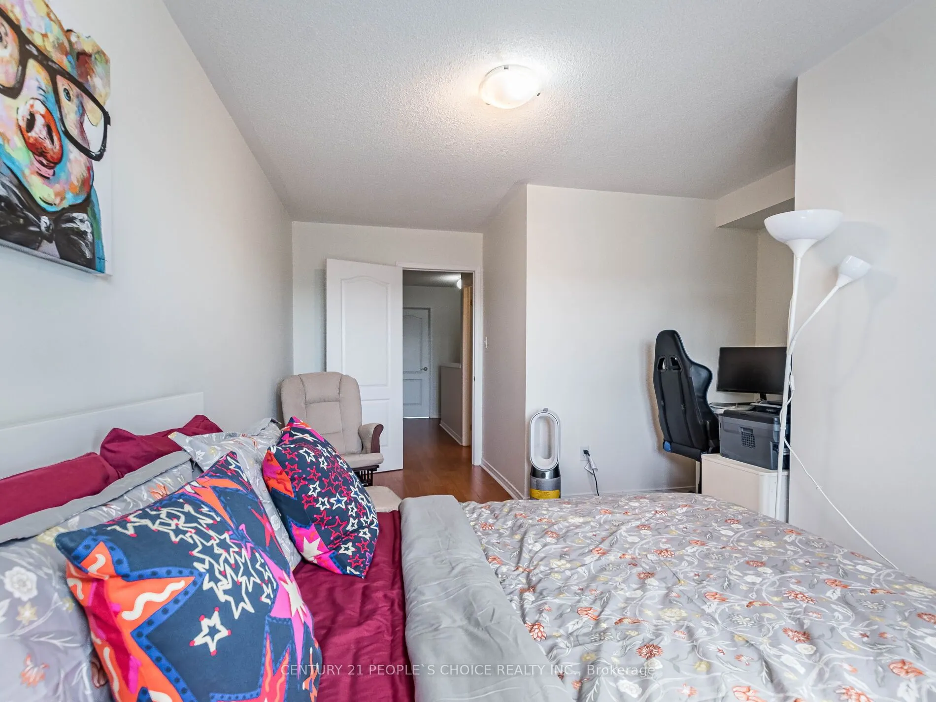 435 Hensall Circle, #29