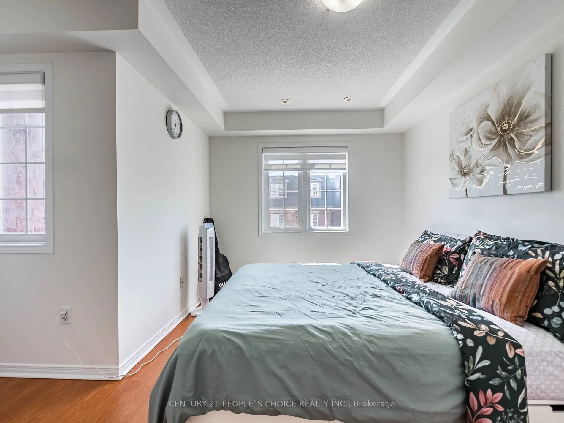 435 Hensall Circle, #29