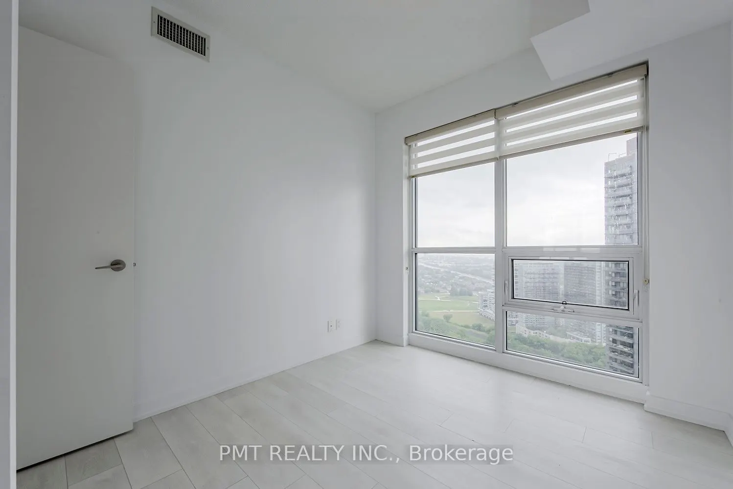 2220 Lake Shore Boulevard W, #3902