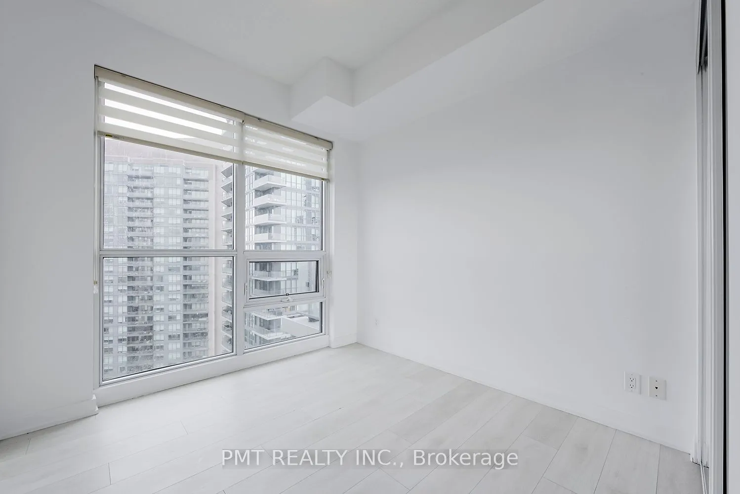 2220 Lake Shore Boulevard W, #3902