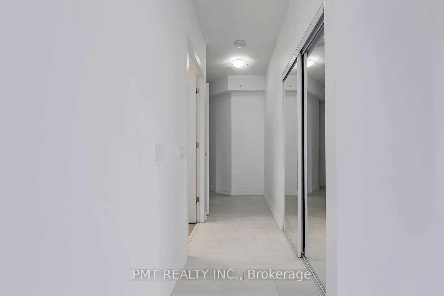 2220 Lake Shore Boulevard W, #3902