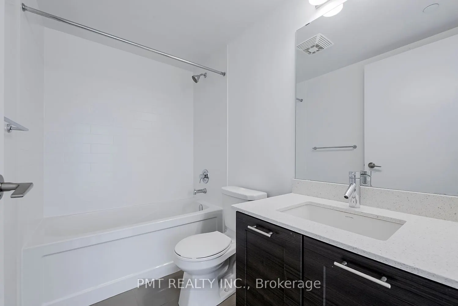 2220 Lake Shore Boulevard W, #3902