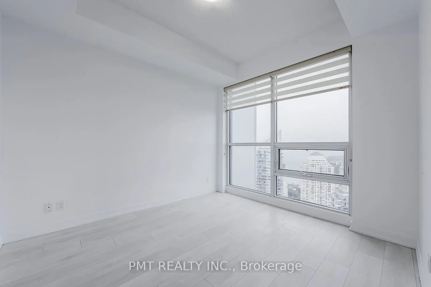 2220 Lake Shore Boulevard W, #3902