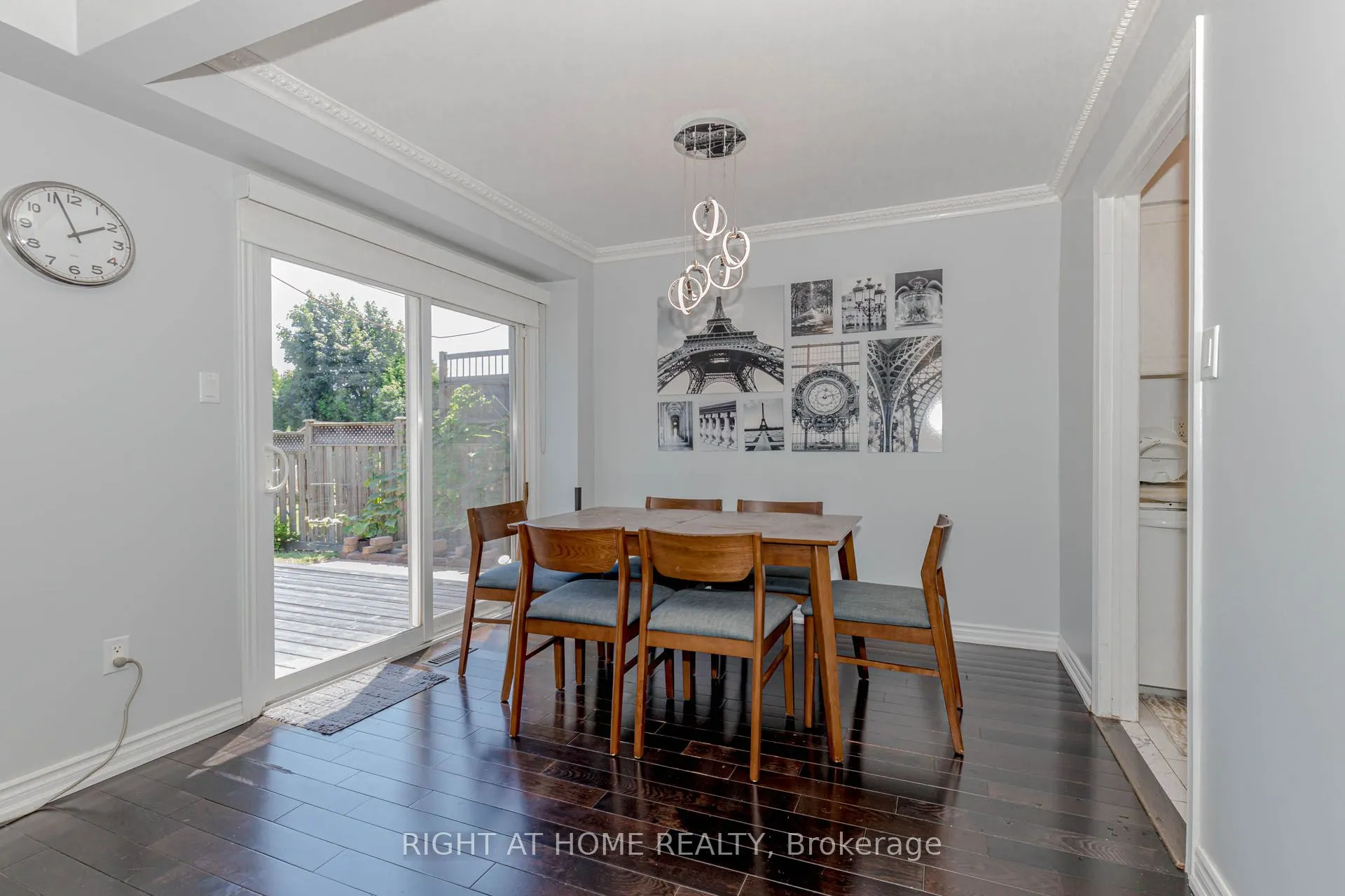 17 Garden Avenue