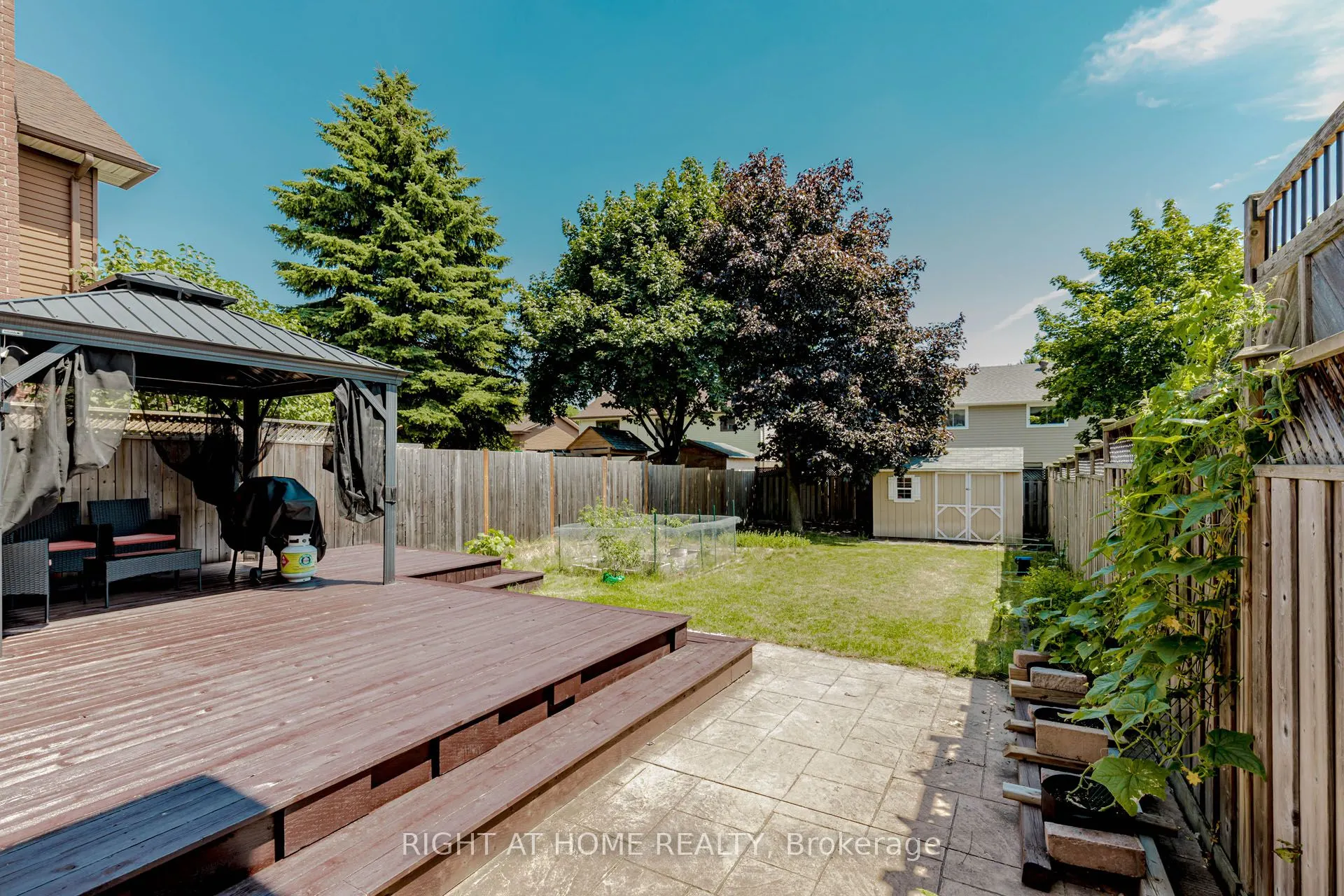 17 Garden Avenue