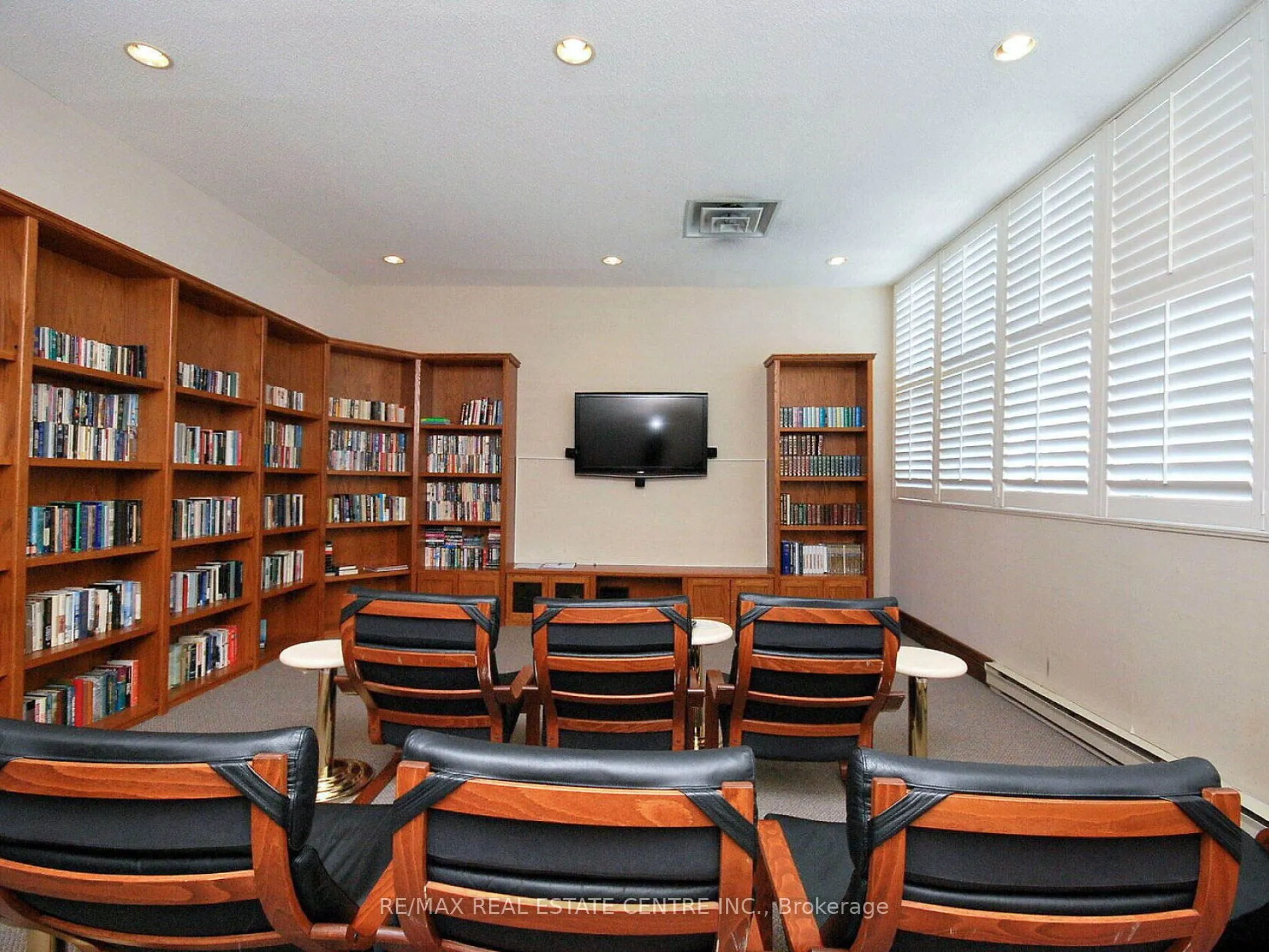 55 Elm Drive W, #1404