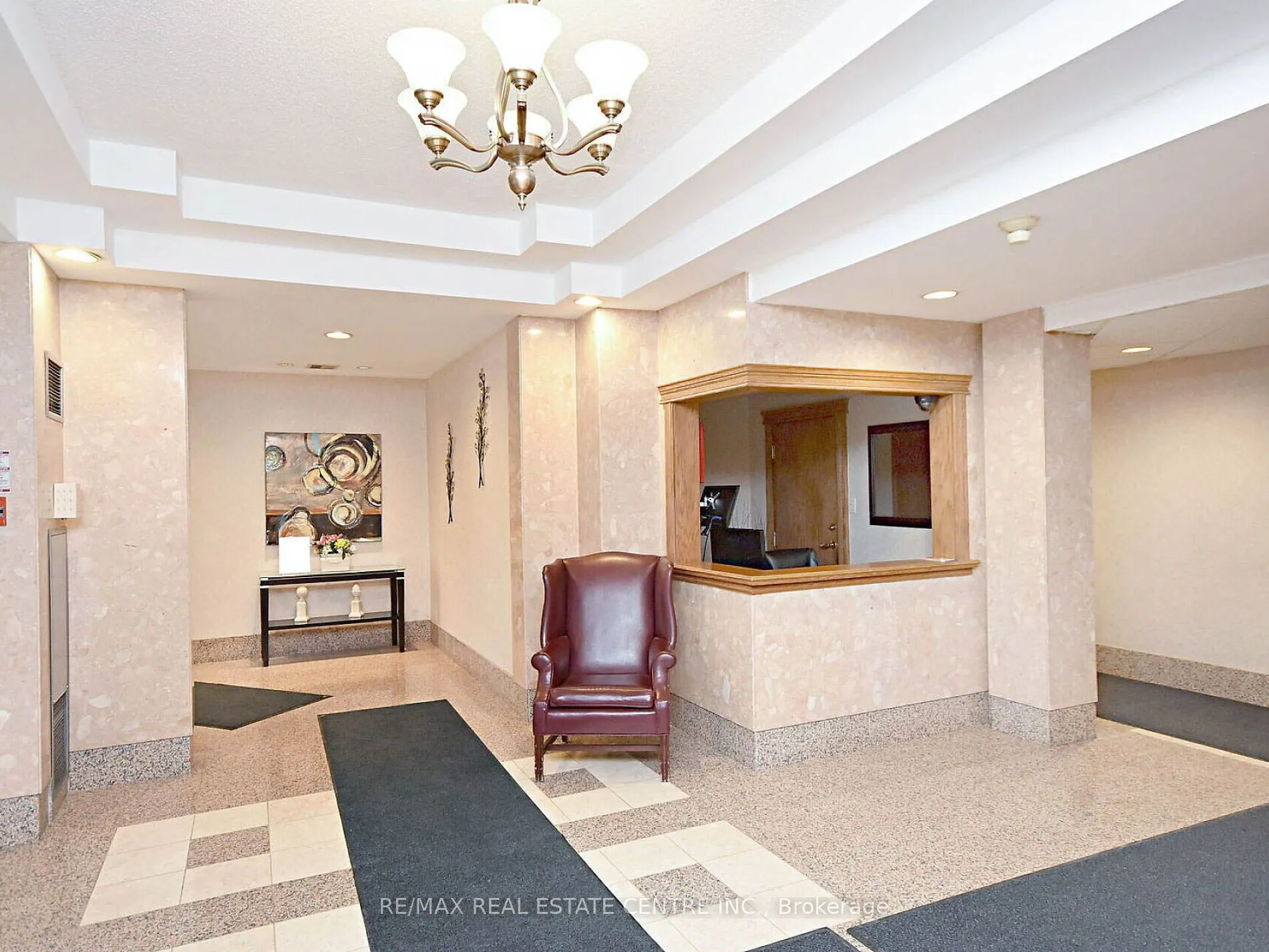 55 Elm Drive W, #1404
