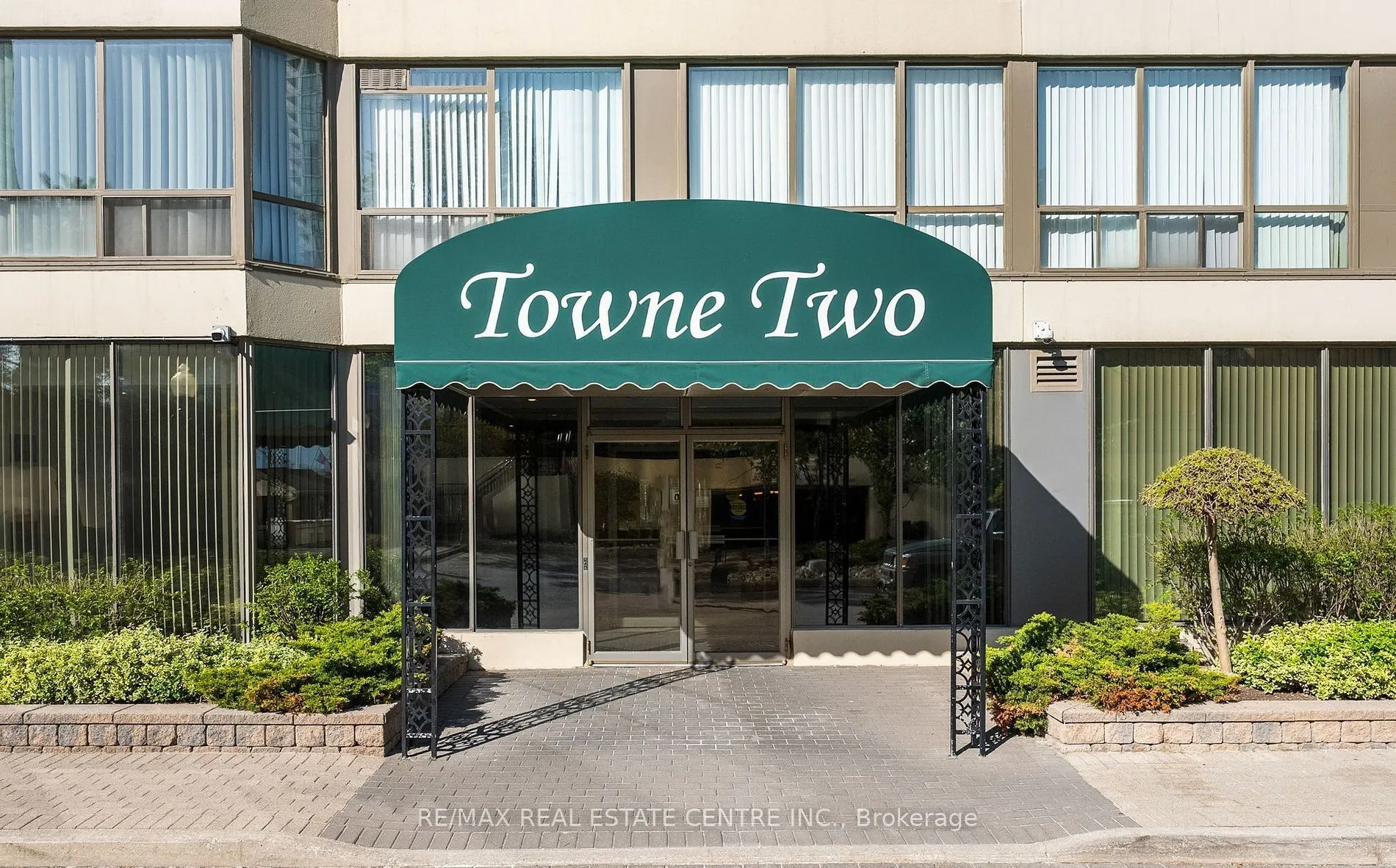 55 Elm Drive W, #1404