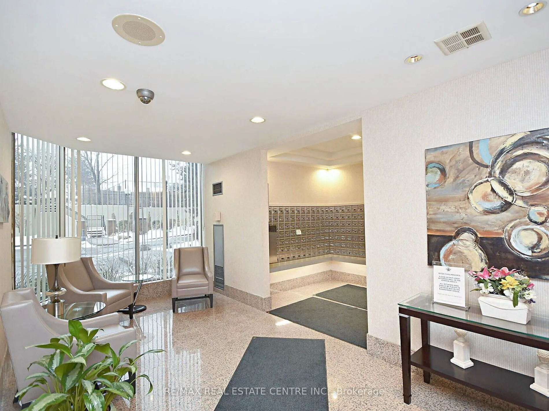55 Elm Drive W, #1404