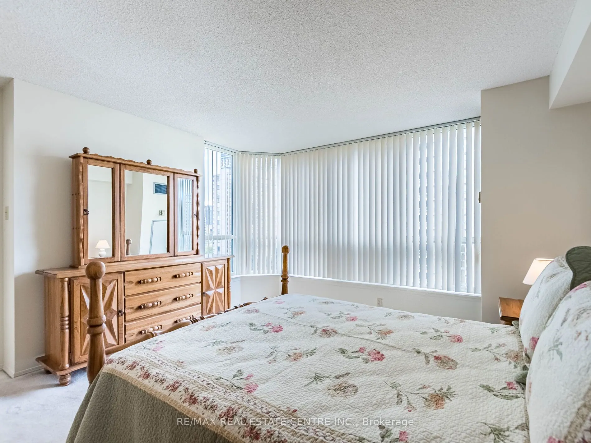 55 Elm Drive W, #1404