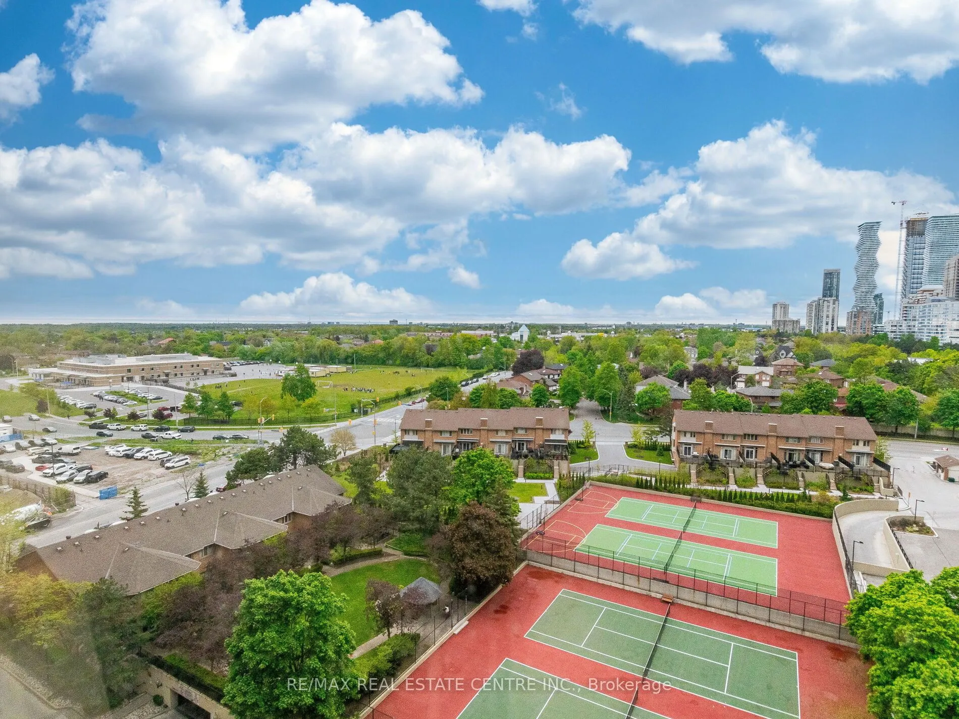 55 Elm Drive W, #1404