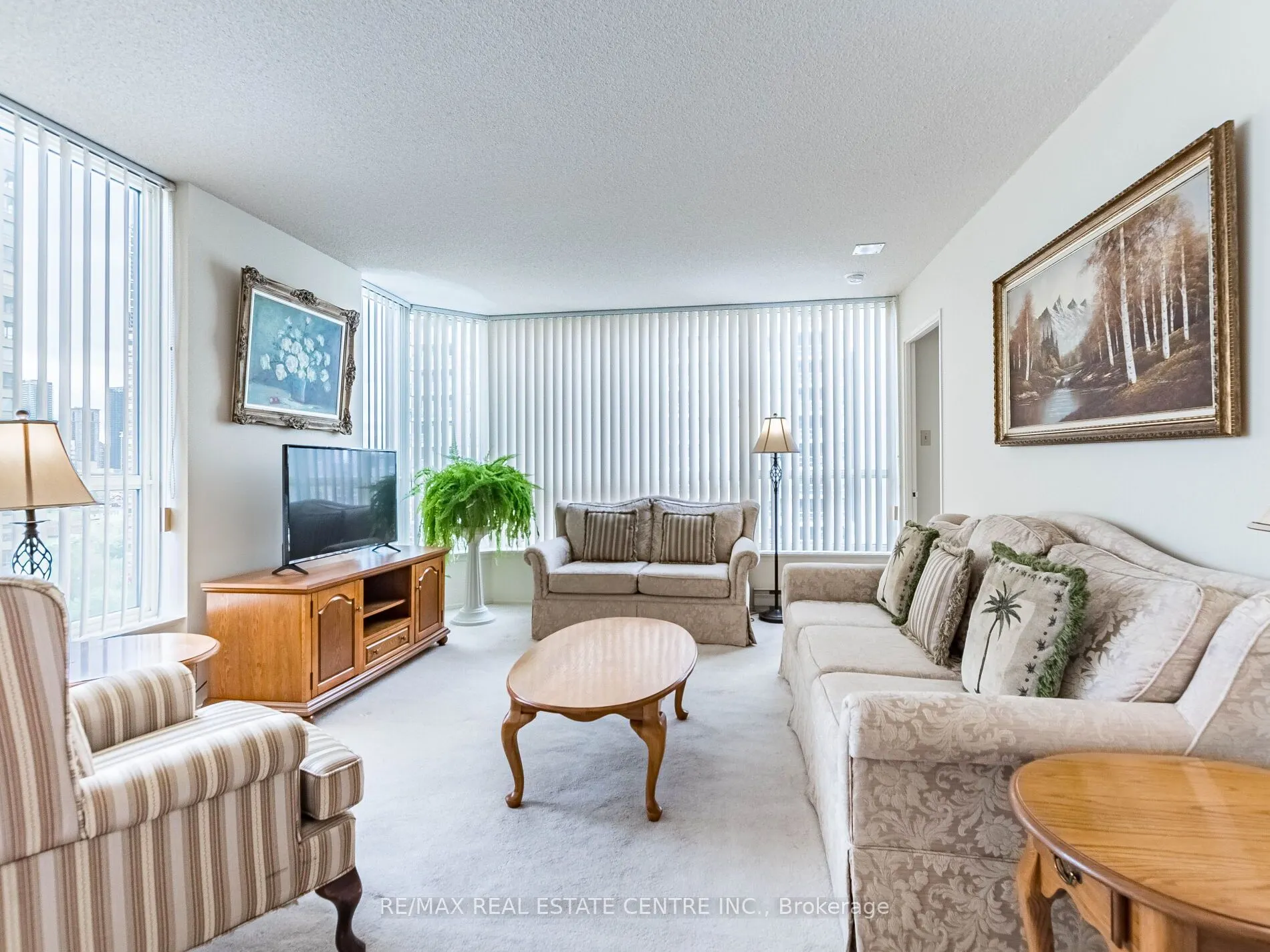 55 Elm Drive W, #1404