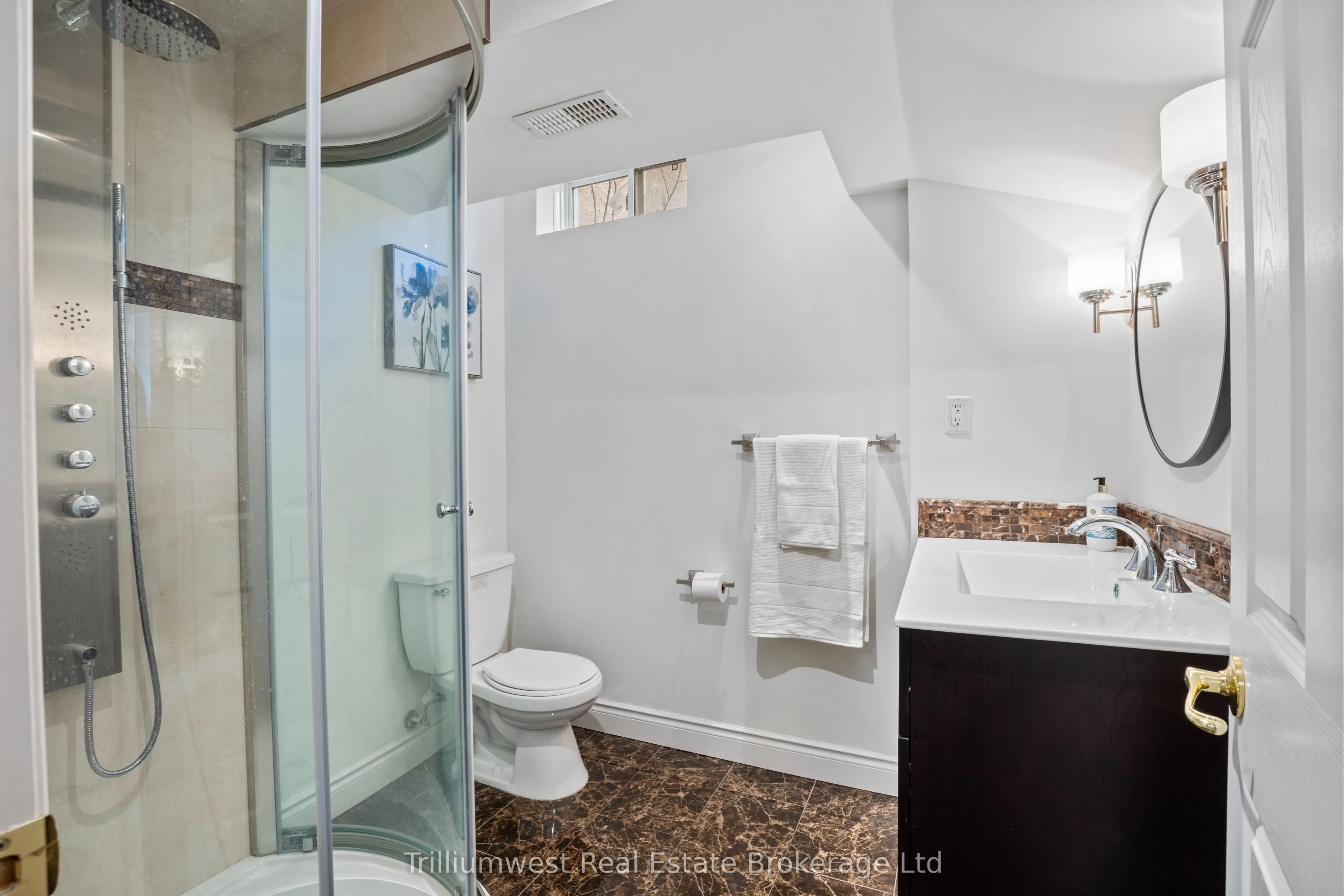 227 Beechtree Crescent
