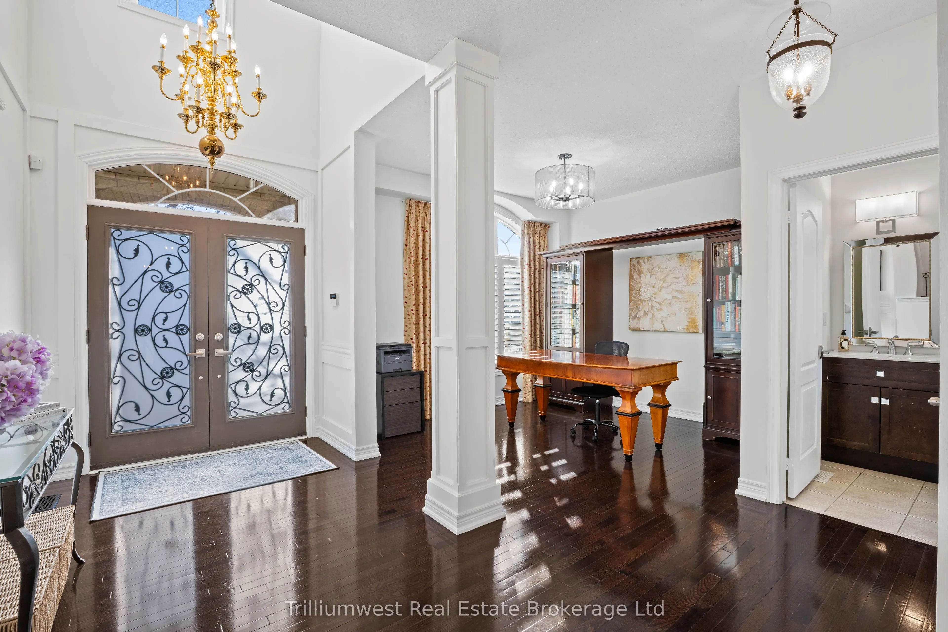 227 Beechtree Crescent
