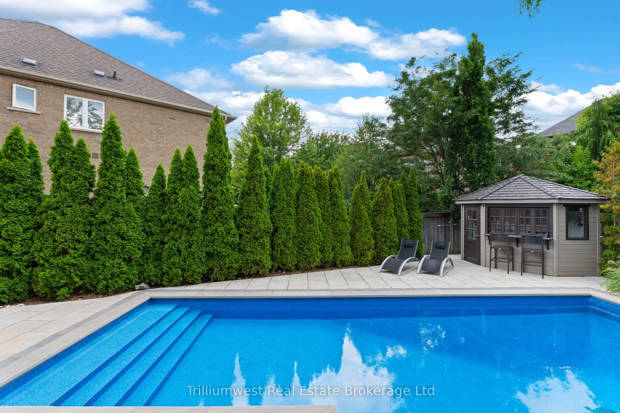 227 Beechtree Crescent