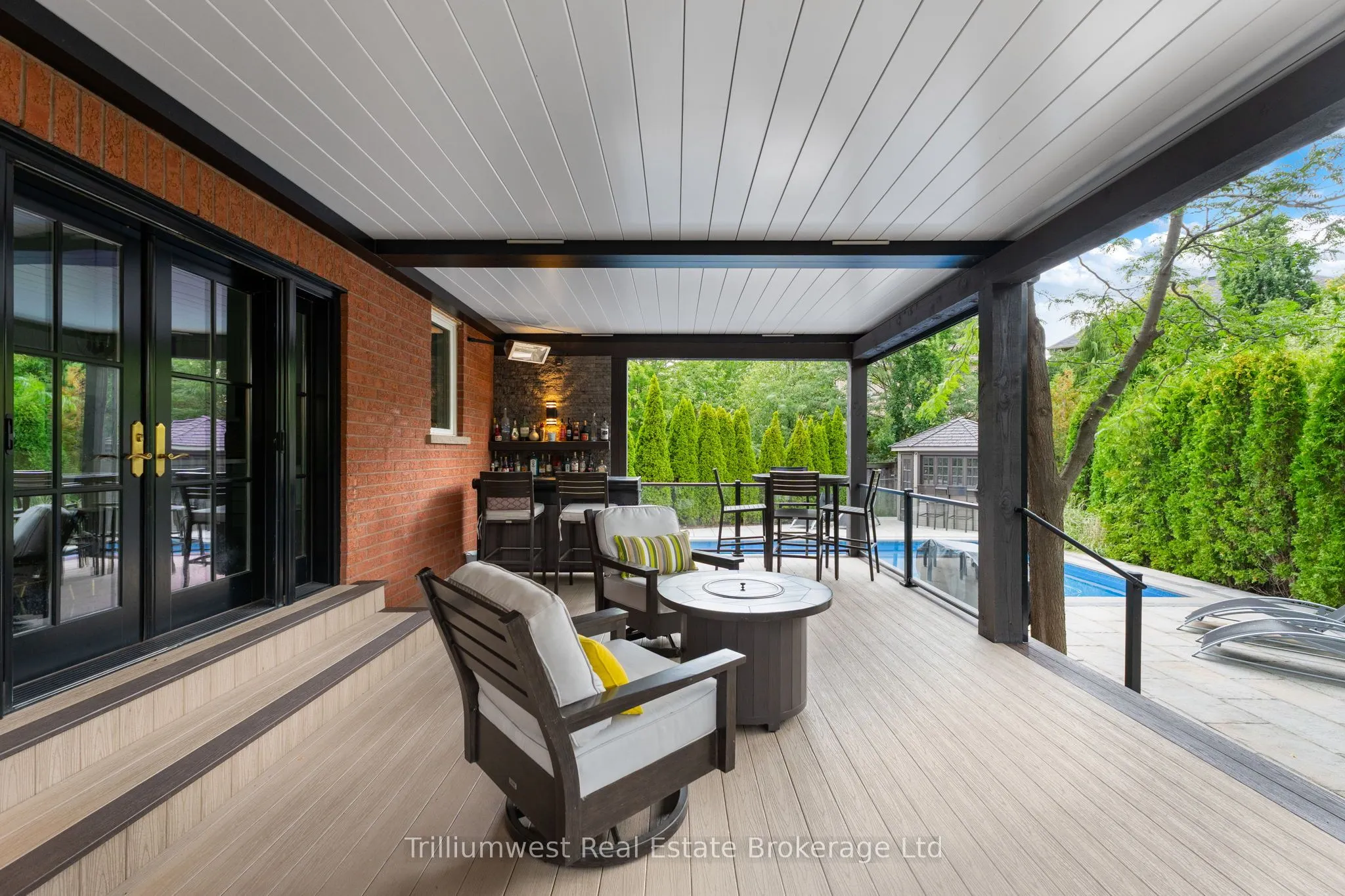 227 Beechtree Crescent