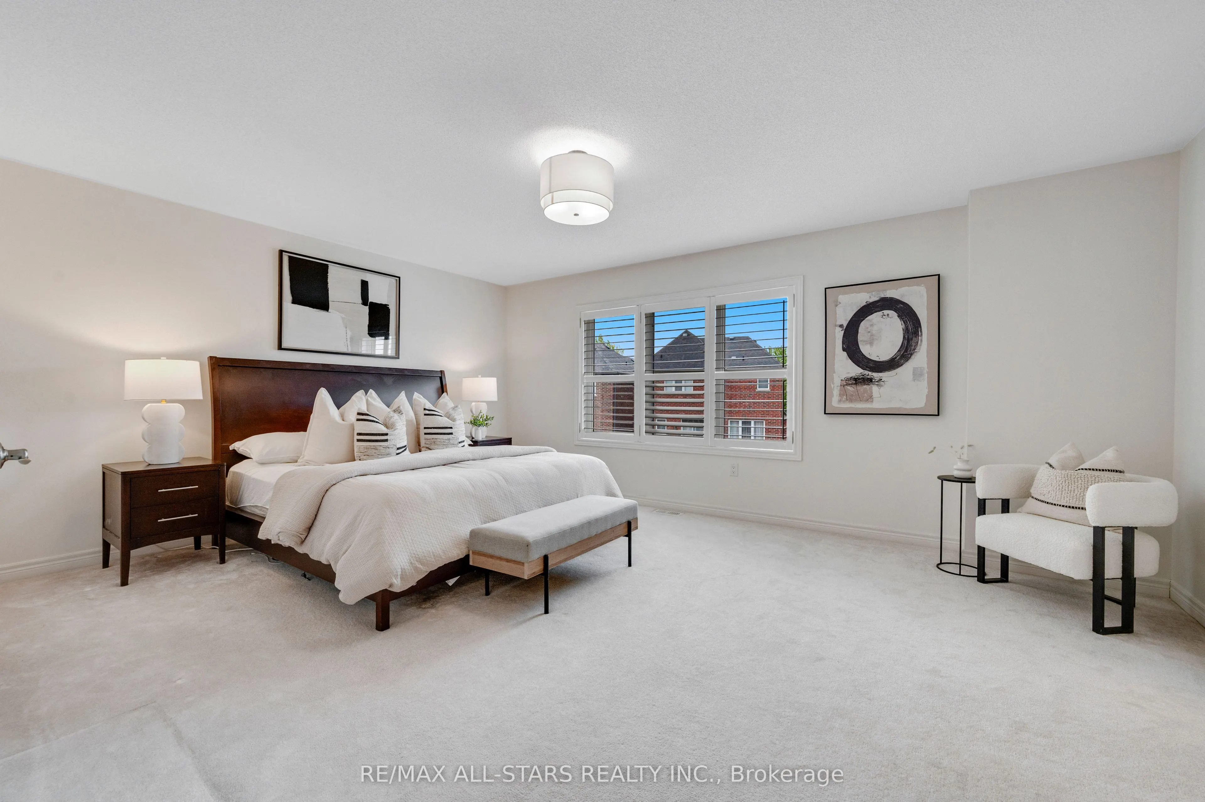 48 Cottonfield Circle