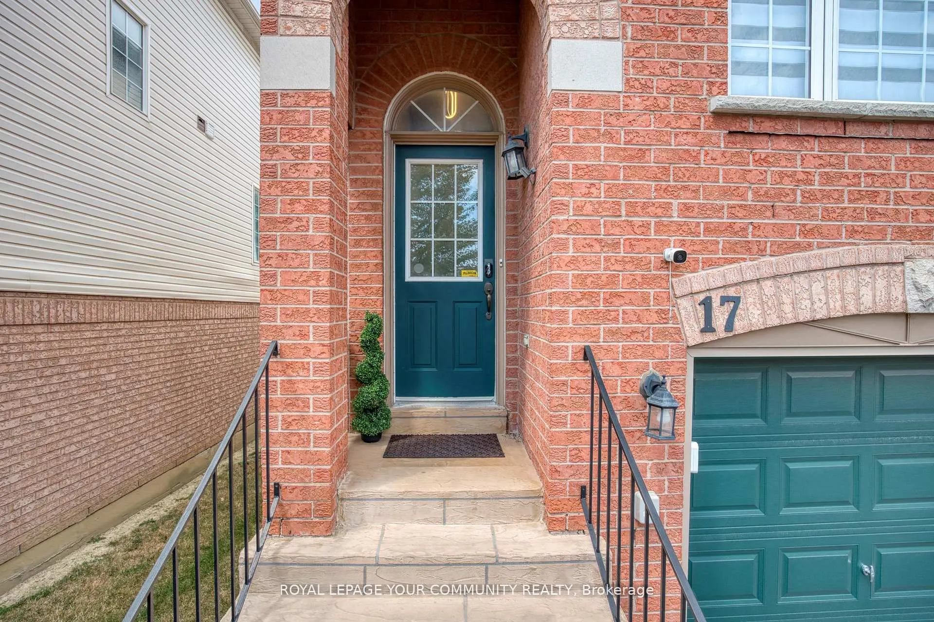 3020 Cedarglen Gate, #17