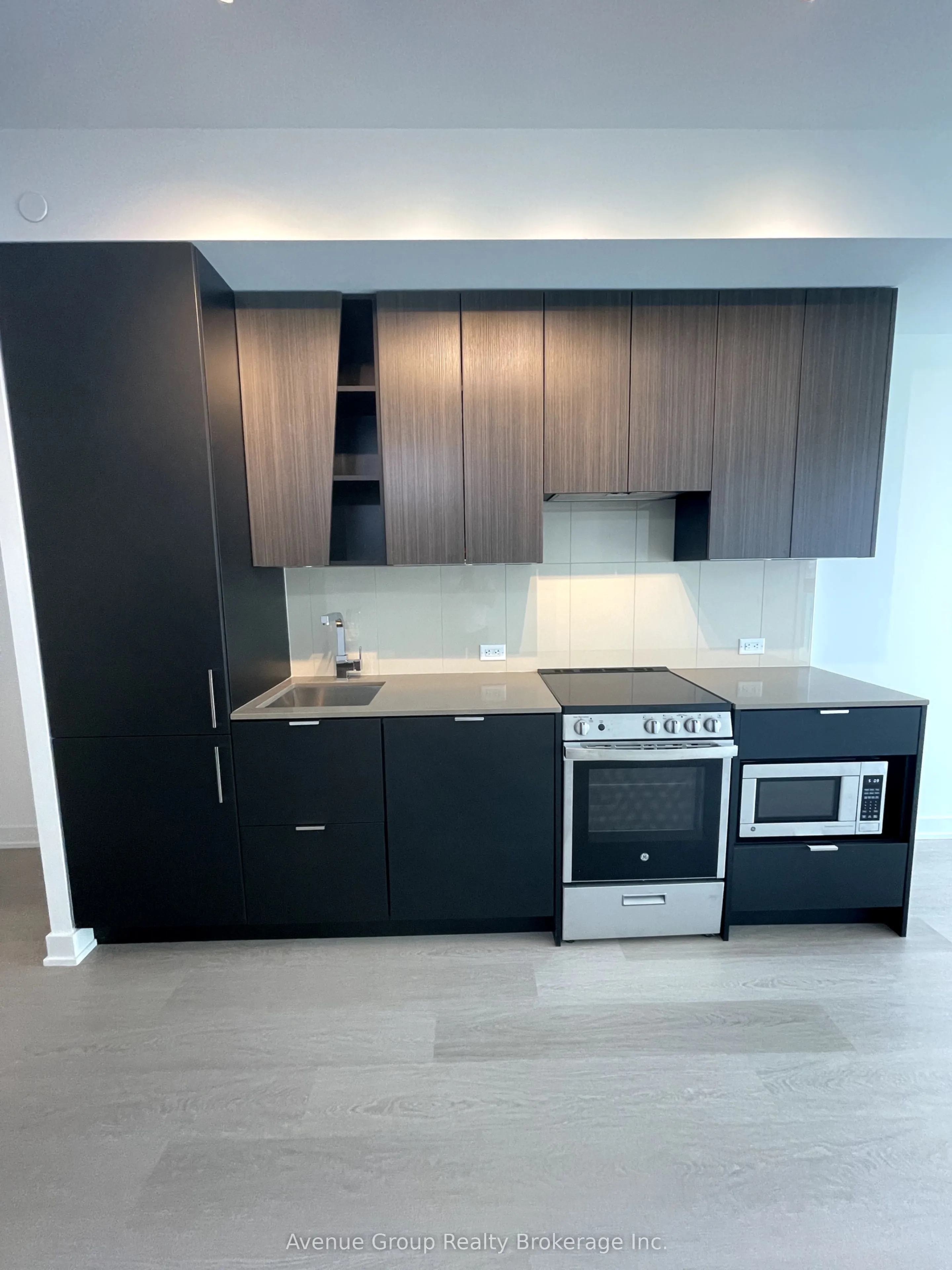 3883 Quartz Road, #1013