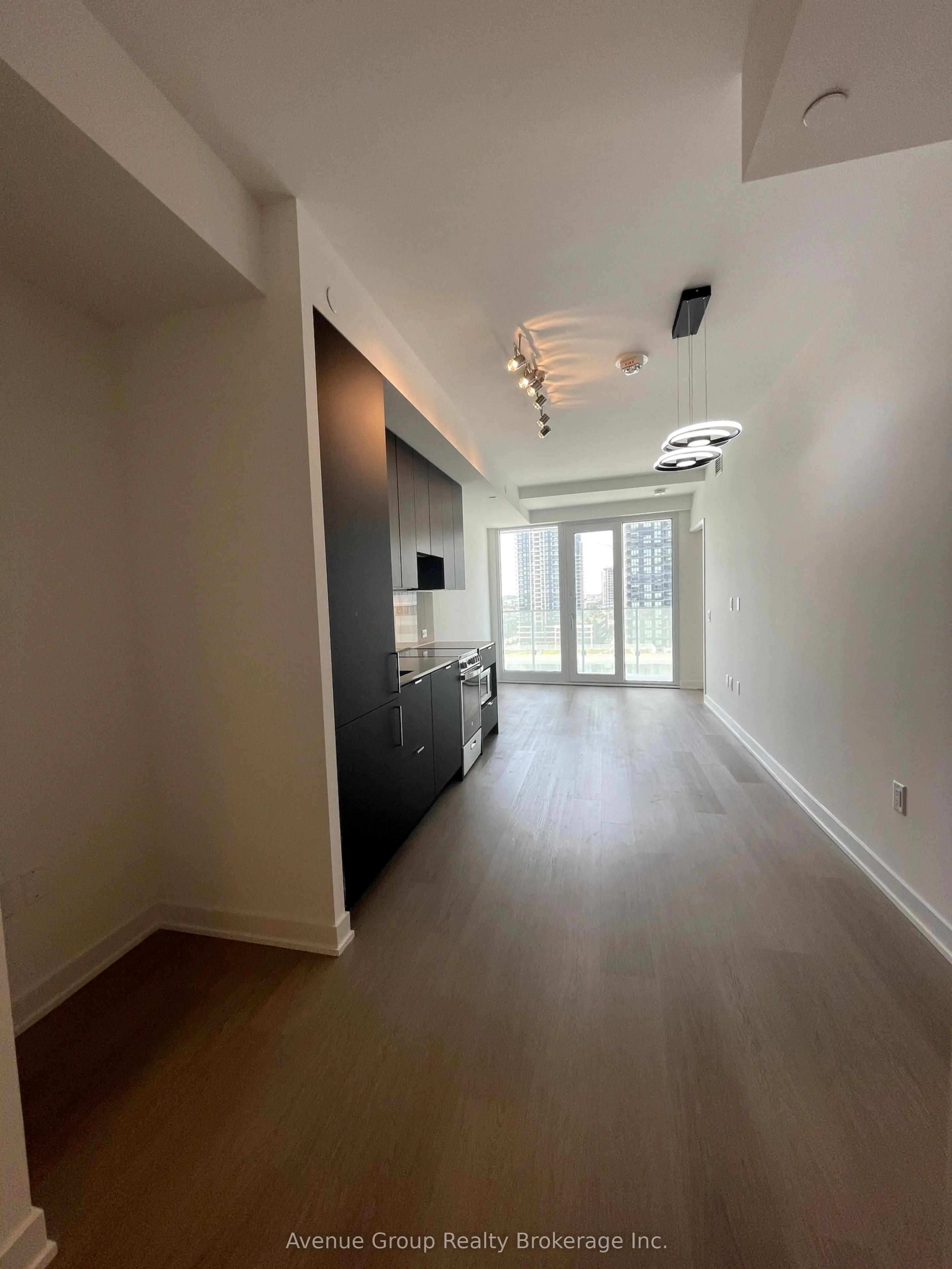 3883 Quartz Road, #1013