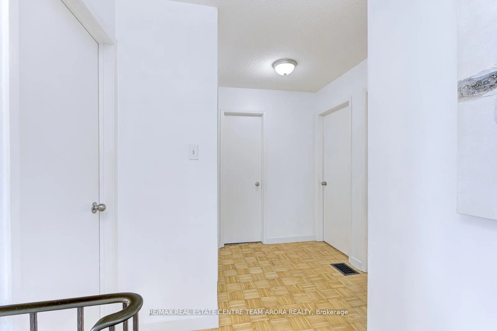 90 Dawson Crescent, #90