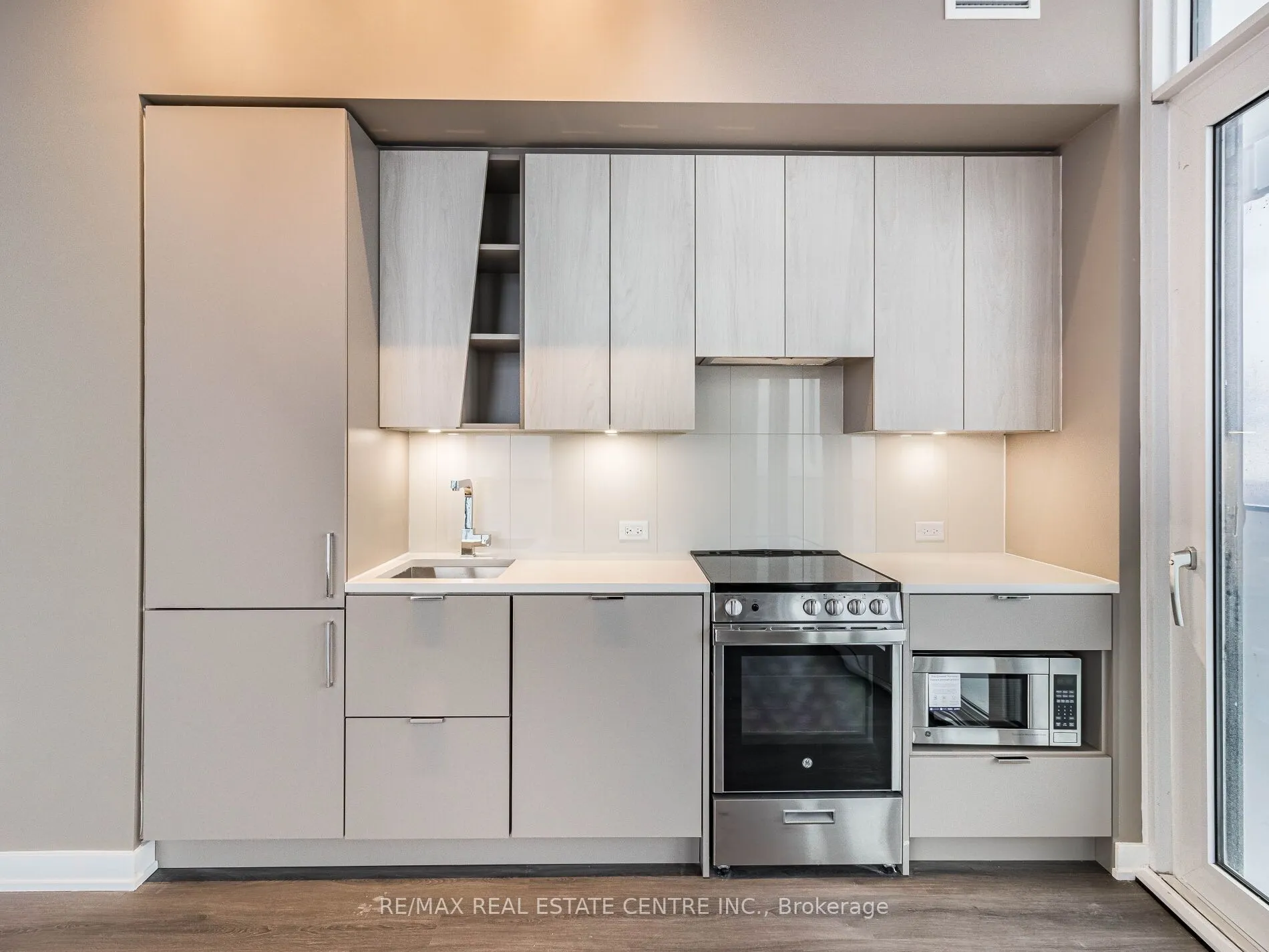 3883 Quartz Road, #5907