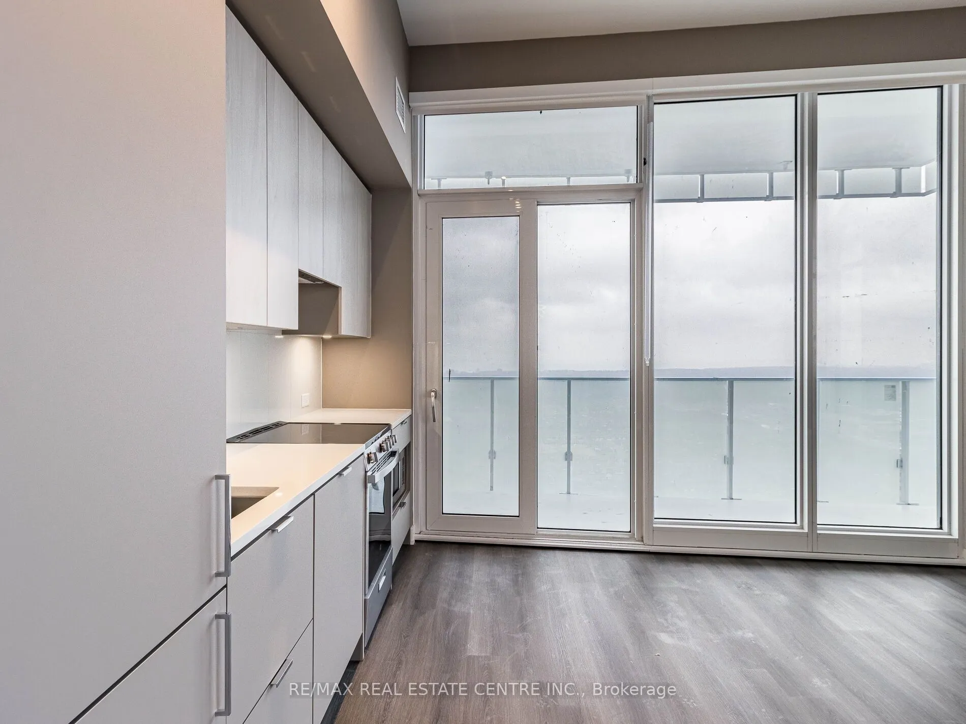 3883 Quartz Road, #5907