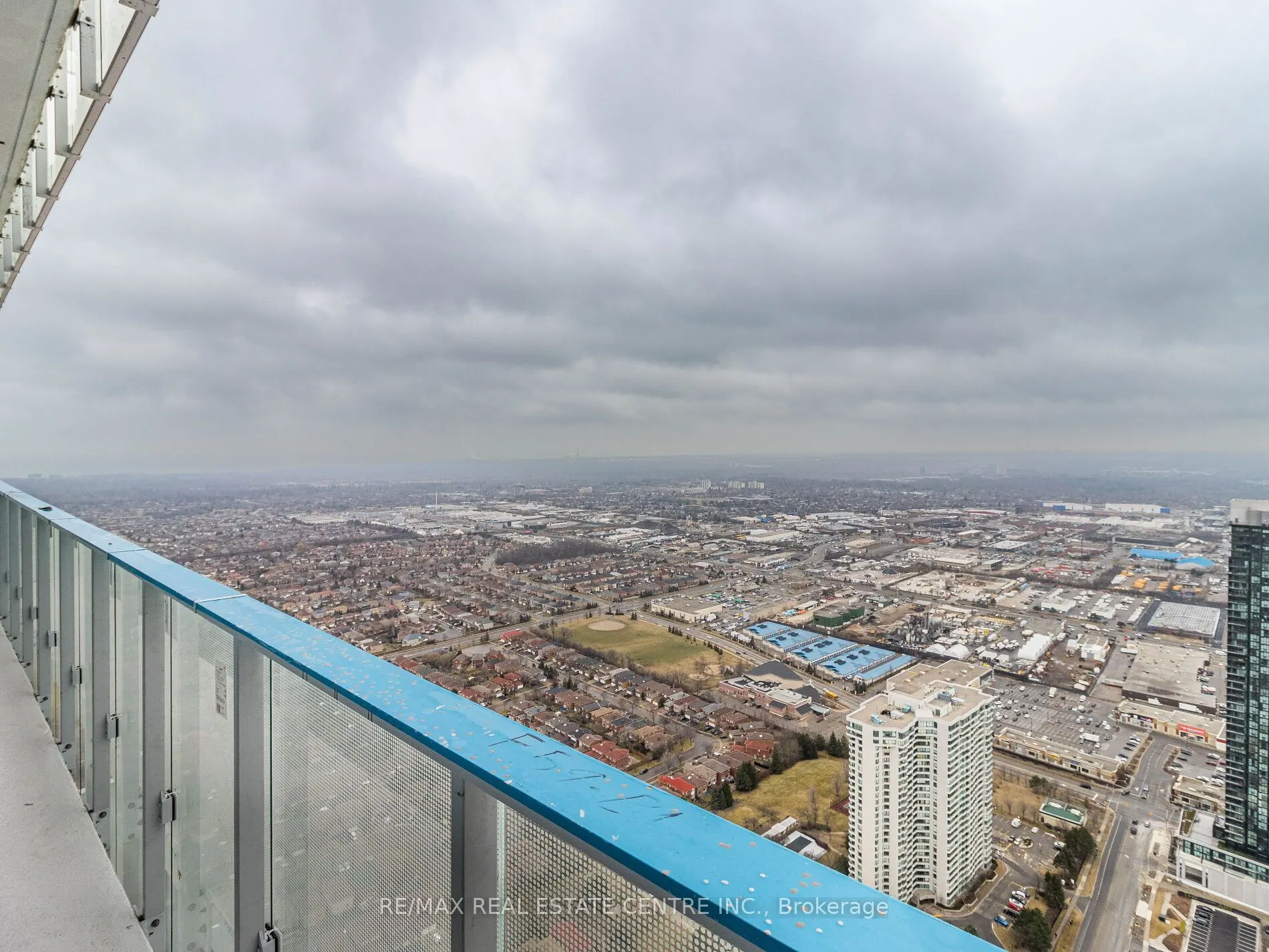 3883 Quartz Road, #5907