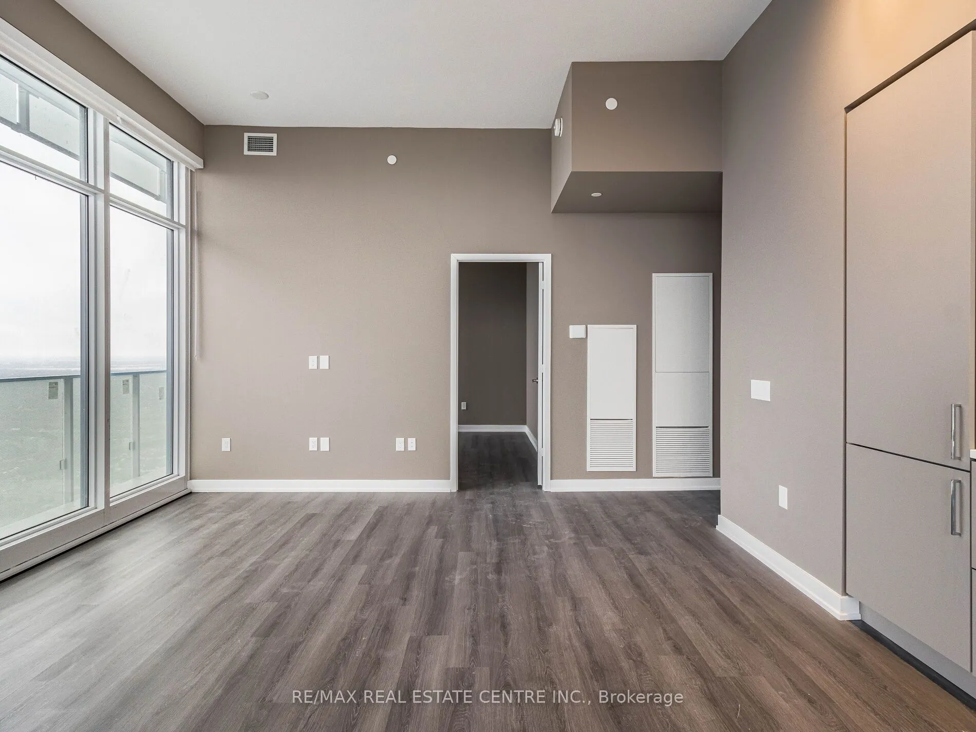 3883 Quartz Road, #5907