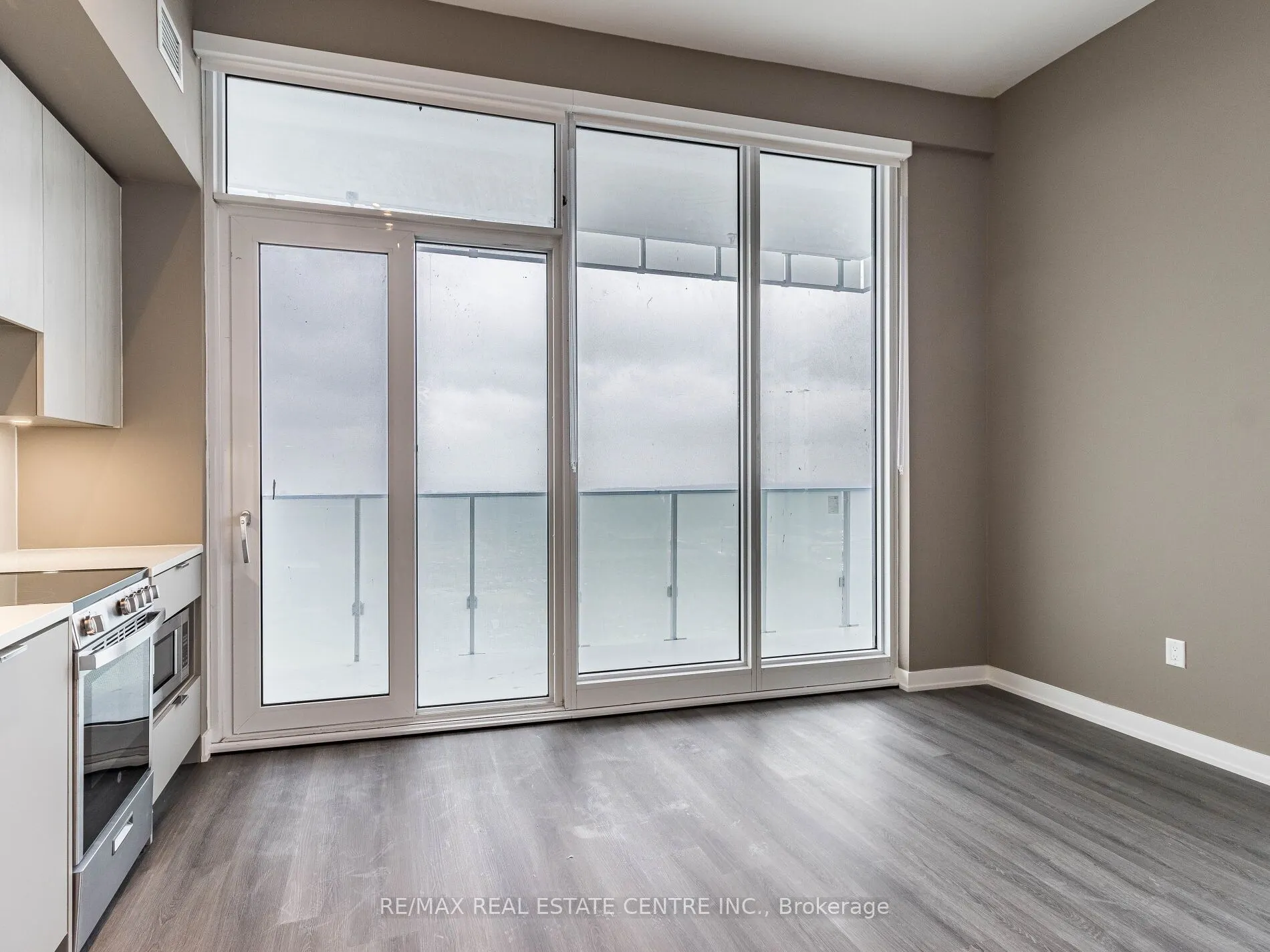 3883 Quartz Road, #5907