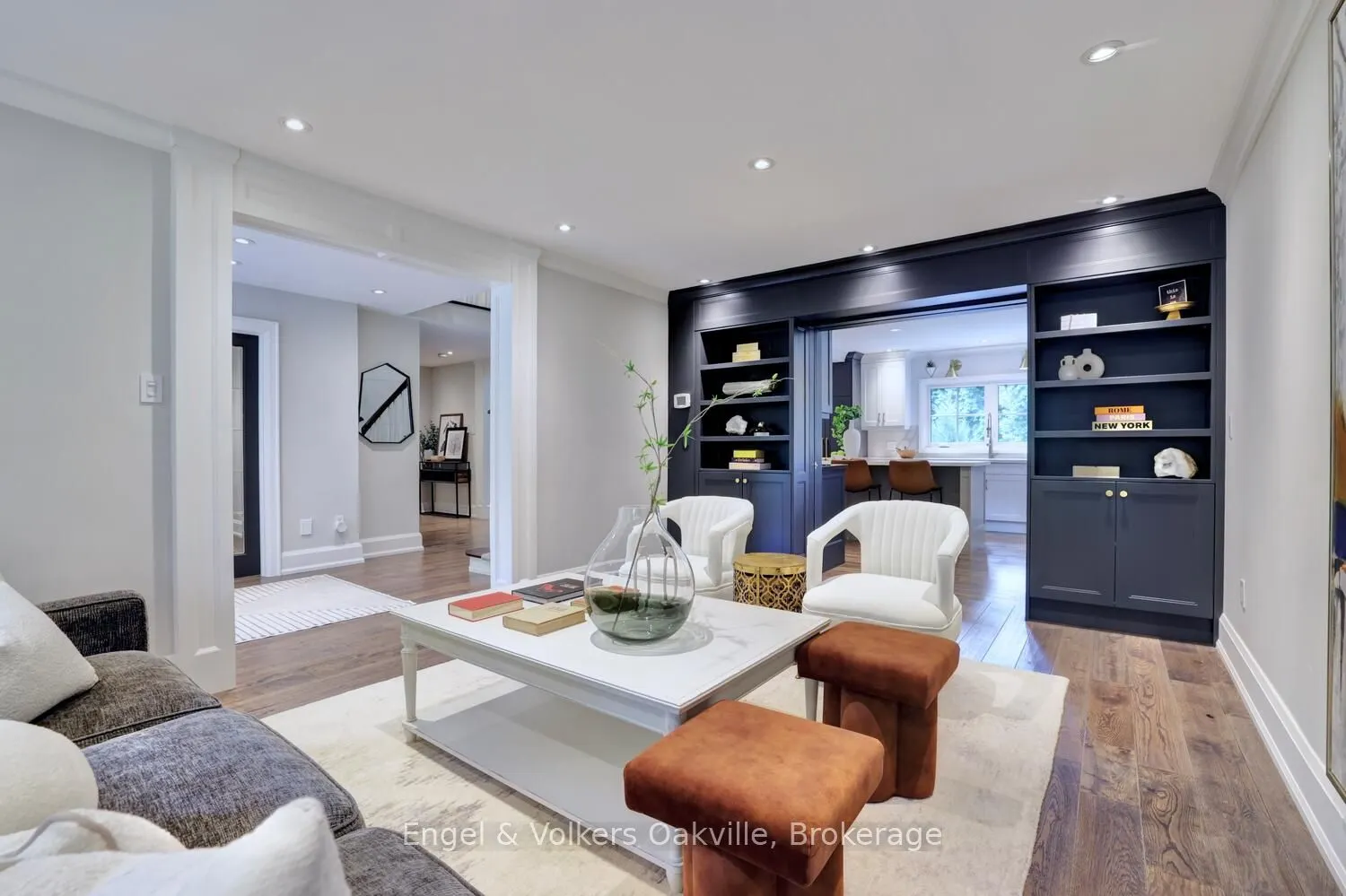 262 Vinova Court