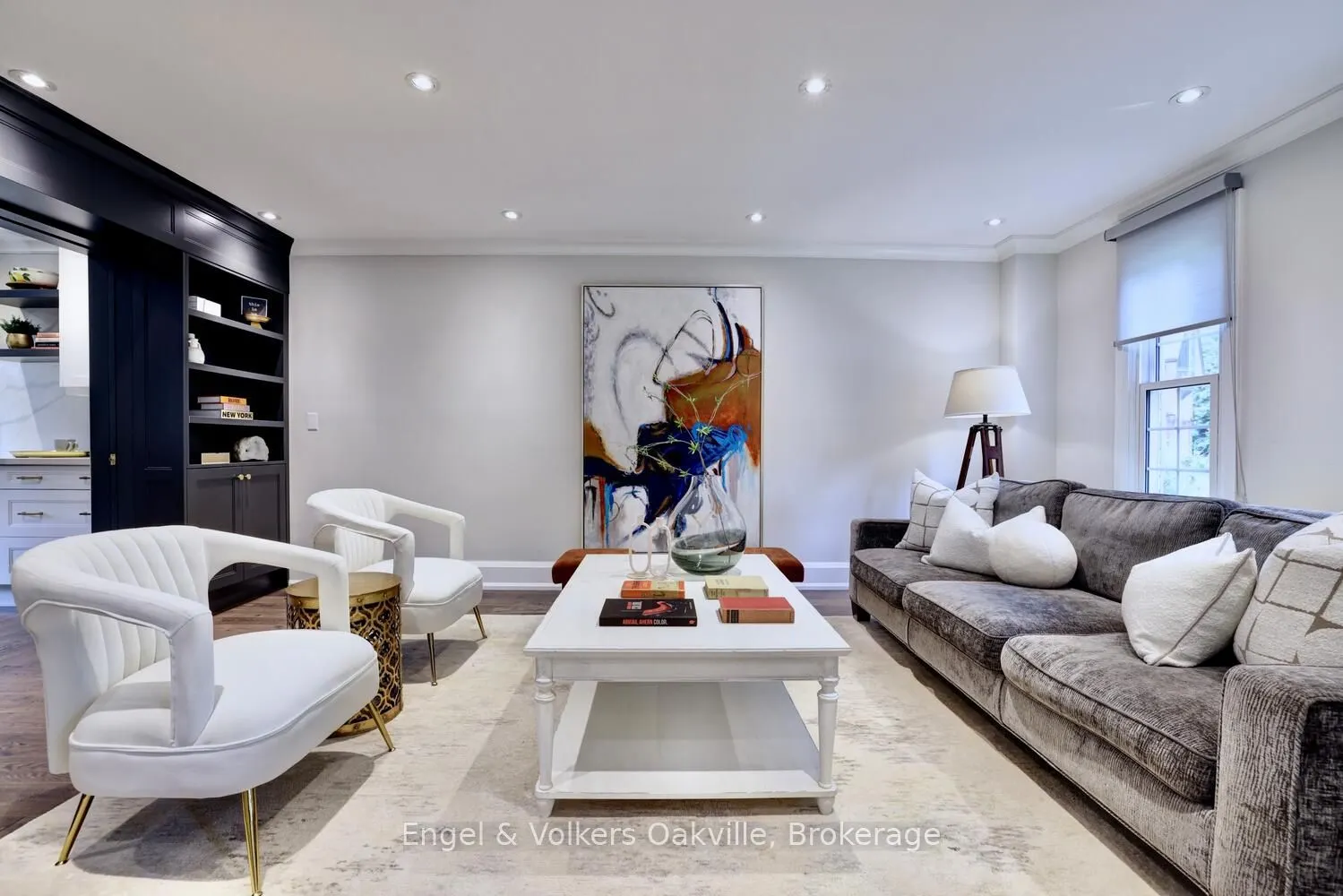 262 Vinova Court