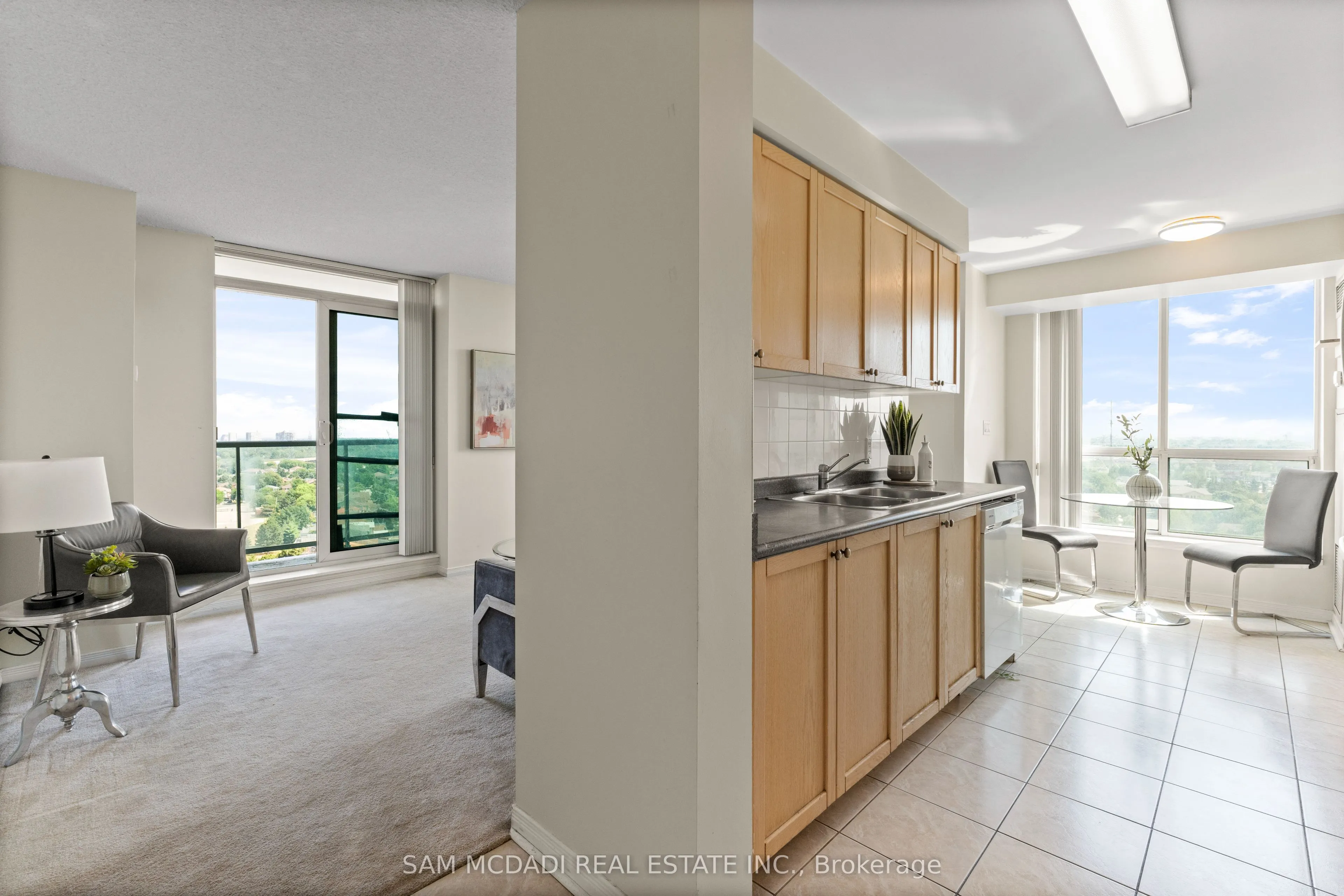4879 Kimbermount Avenue, #1608