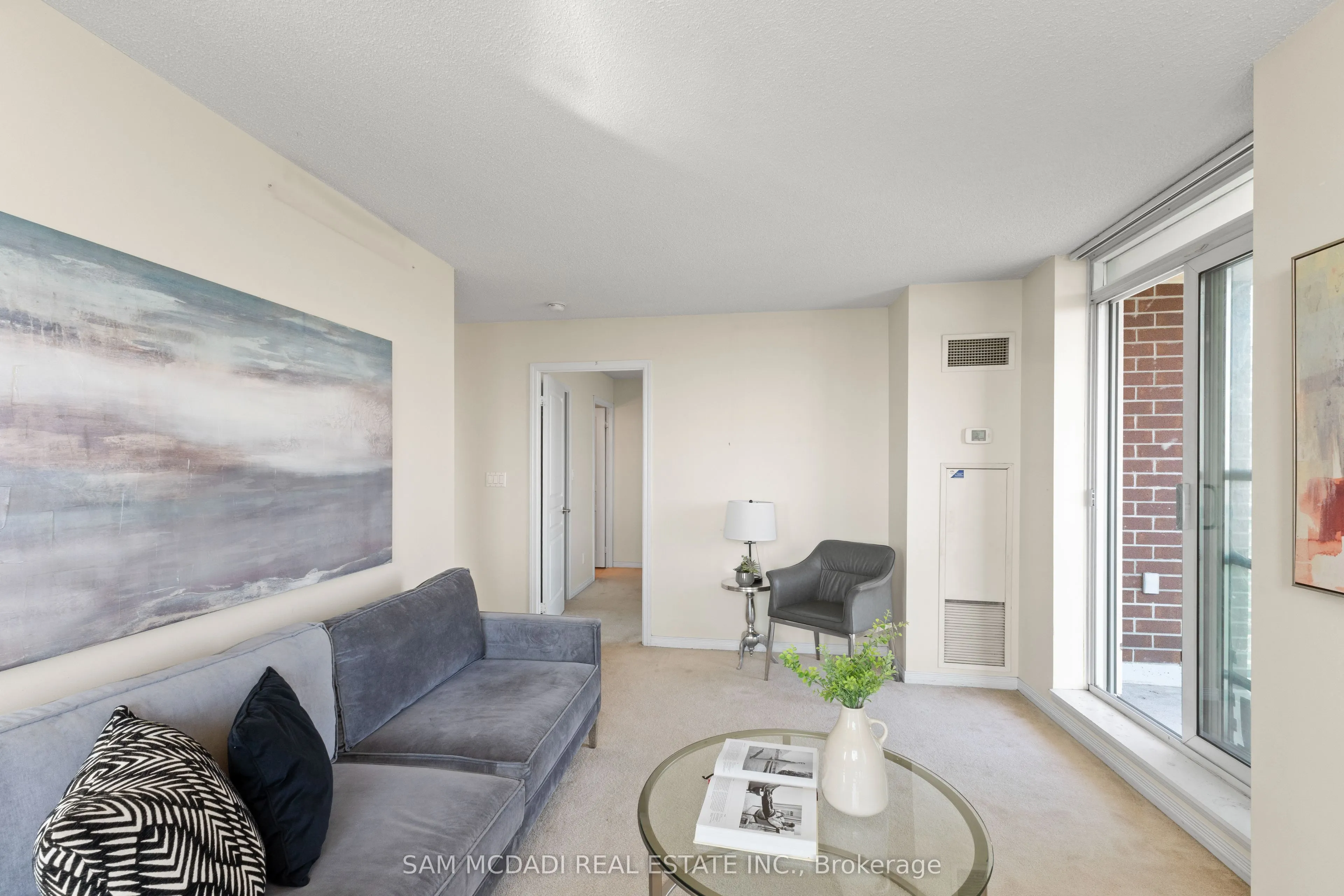 4879 Kimbermount Avenue, #1608