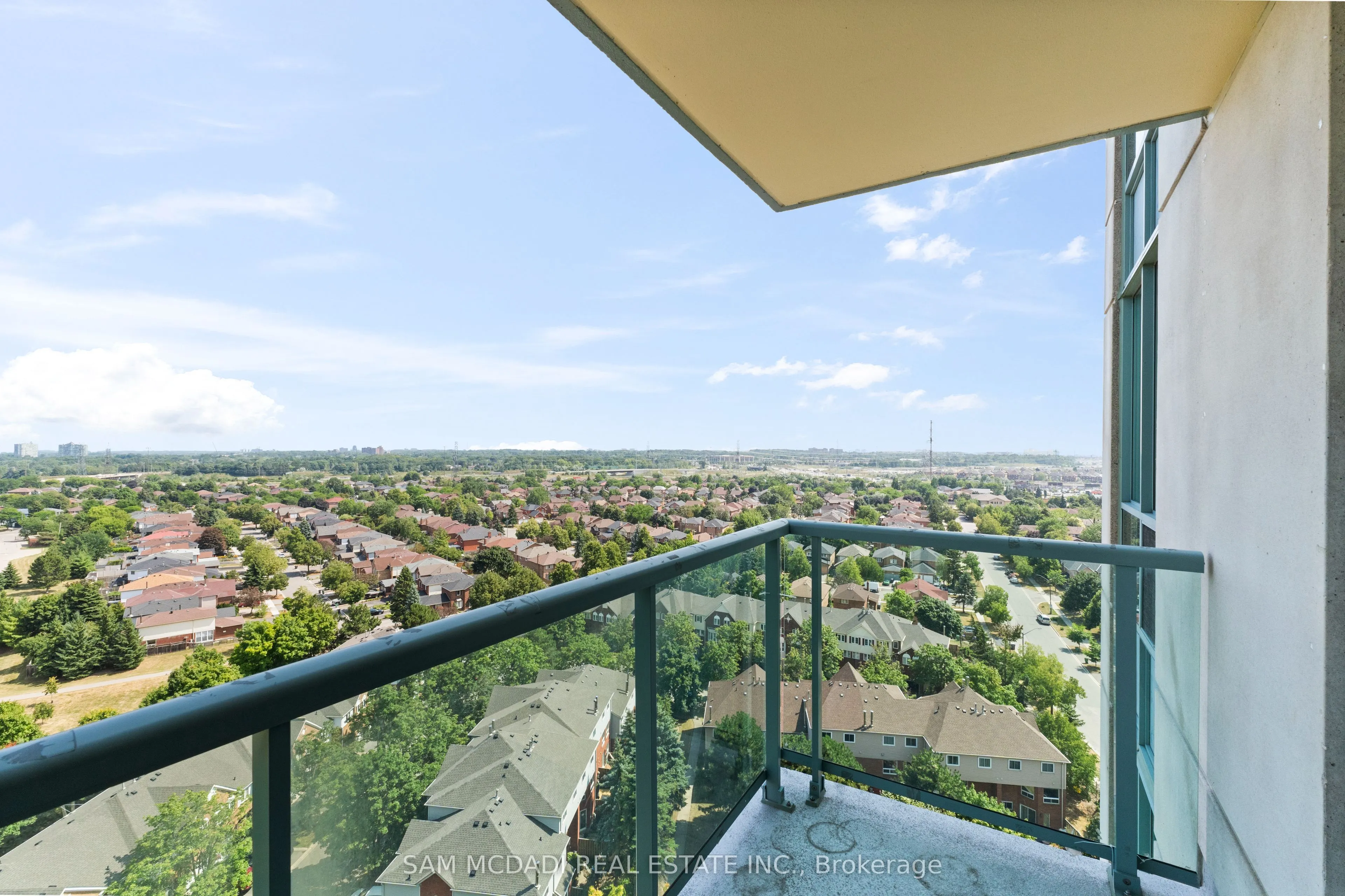 4879 Kimbermount Avenue, #1608