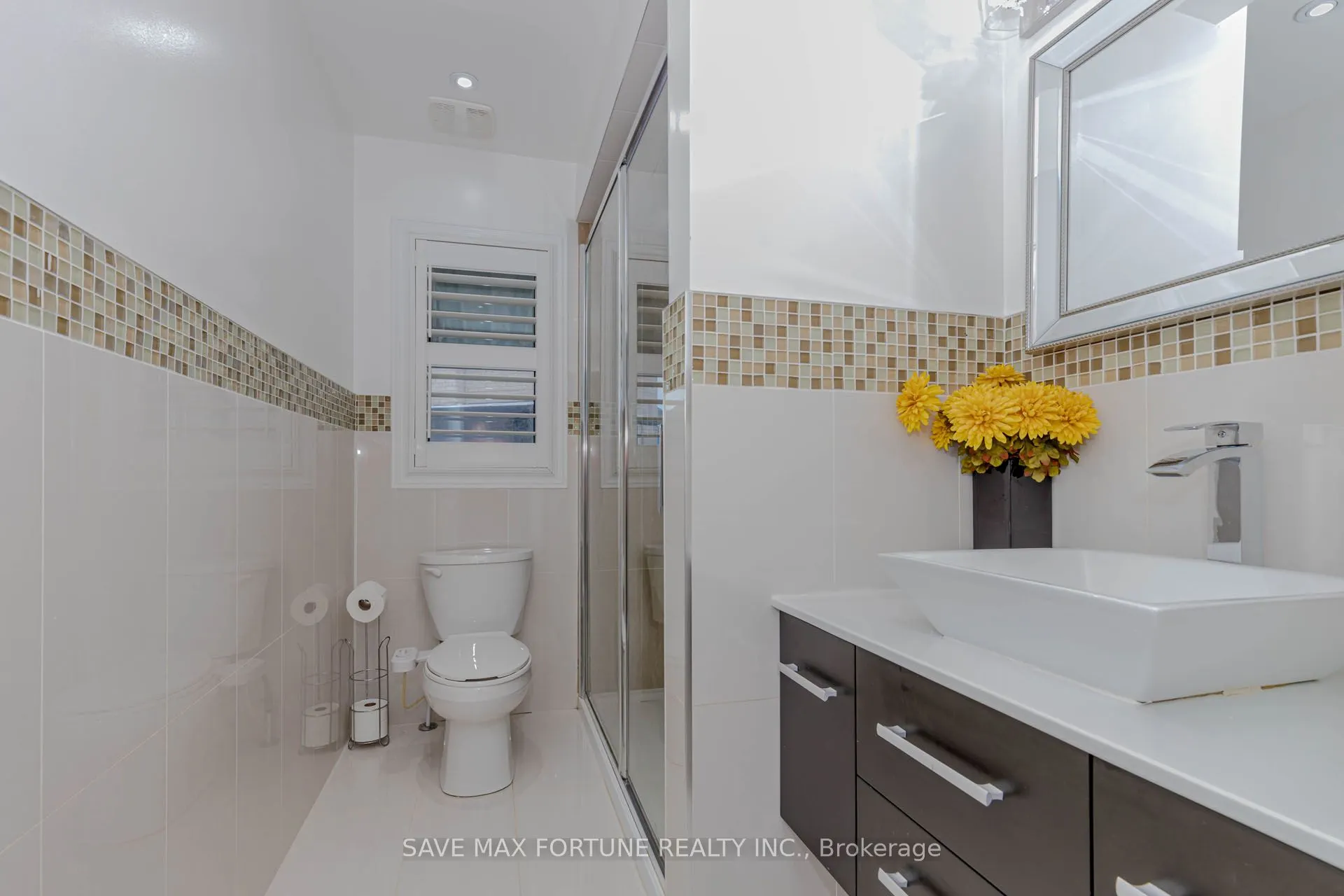 16 Berryfield Way NE