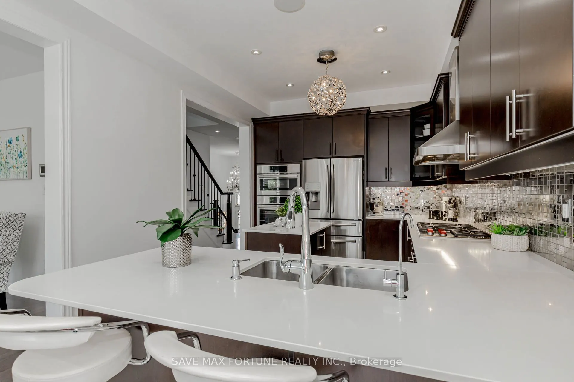 16 Berryfield Way NE