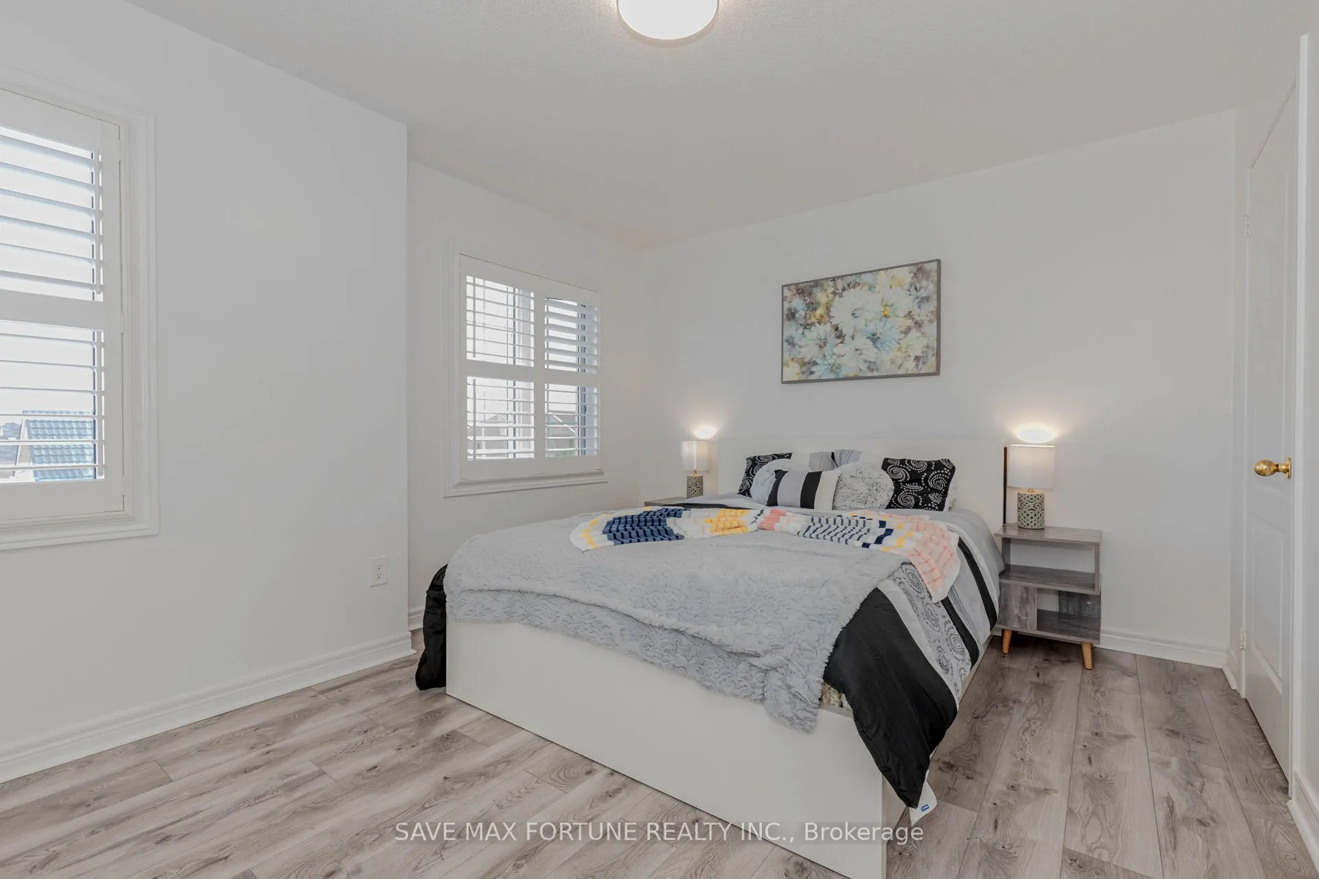 16 Berryfield Way NE