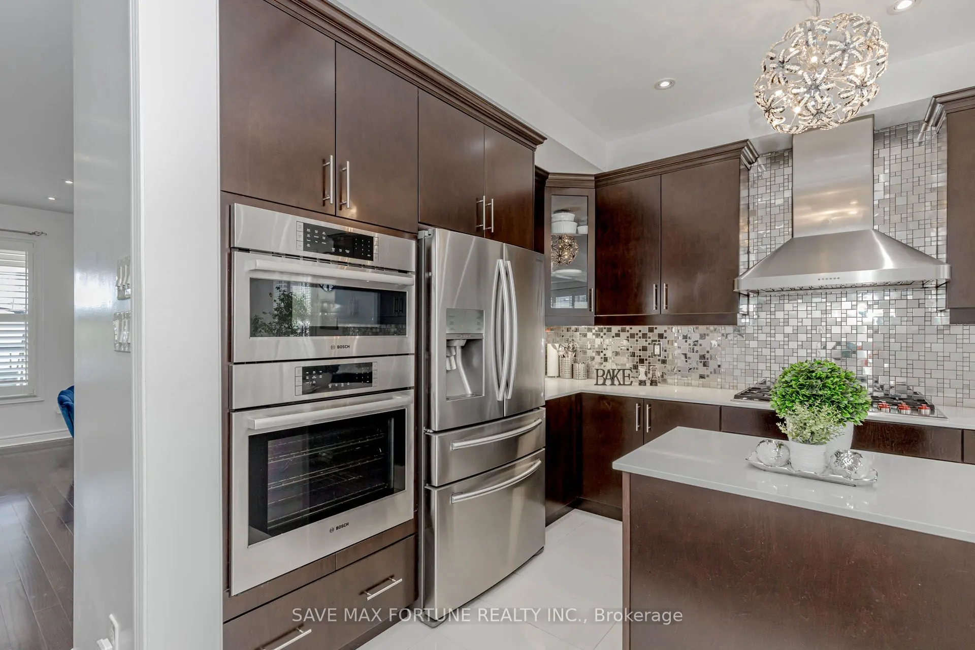 16 Berryfield Way NE