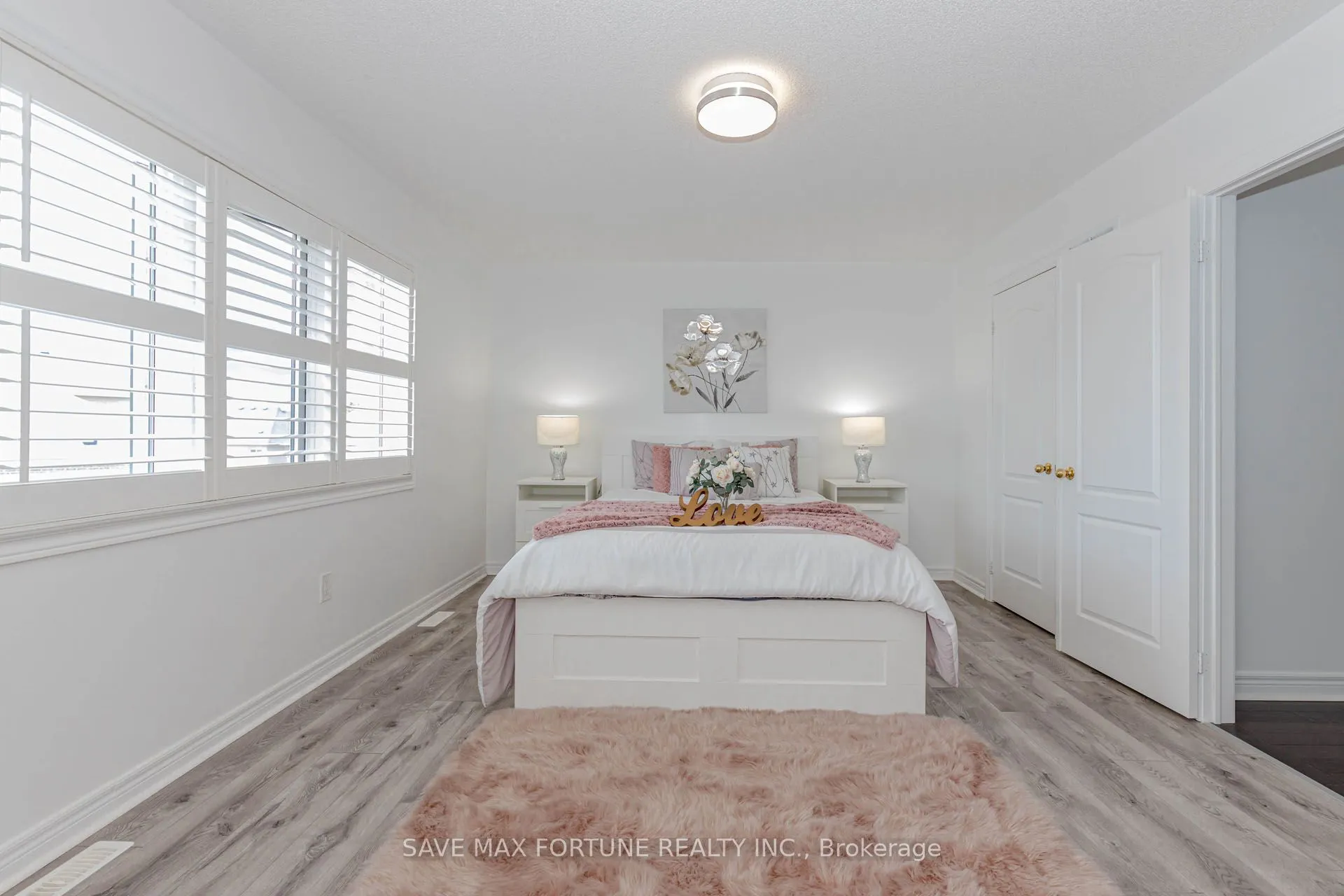 16 Berryfield Way NE