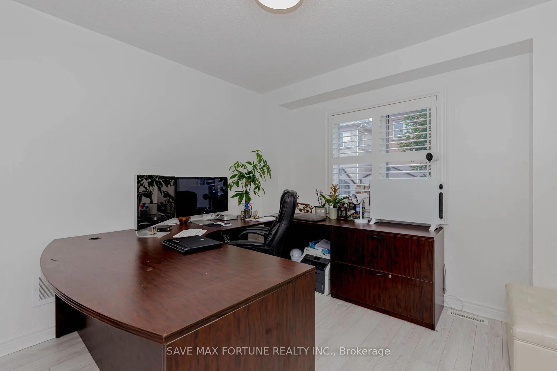 16 Berryfield Way NE