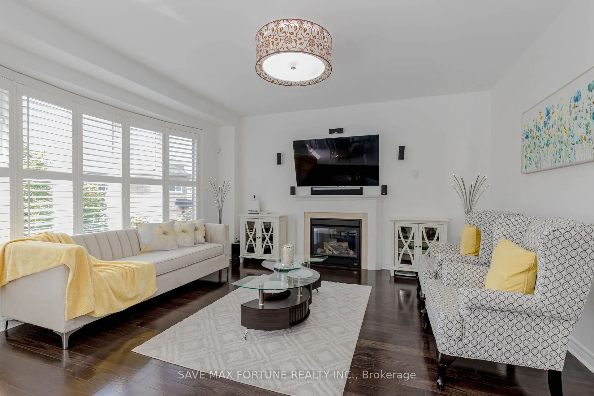 16 Berryfield Way NE