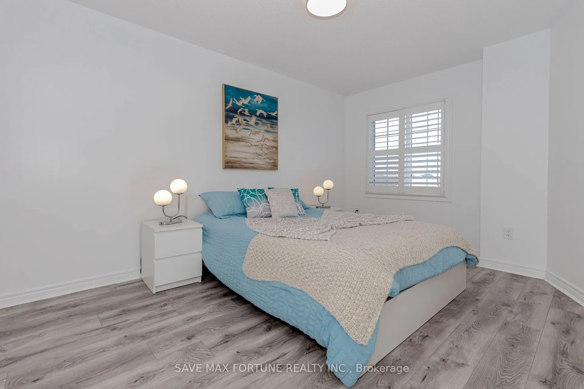 16 Berryfield Way NE