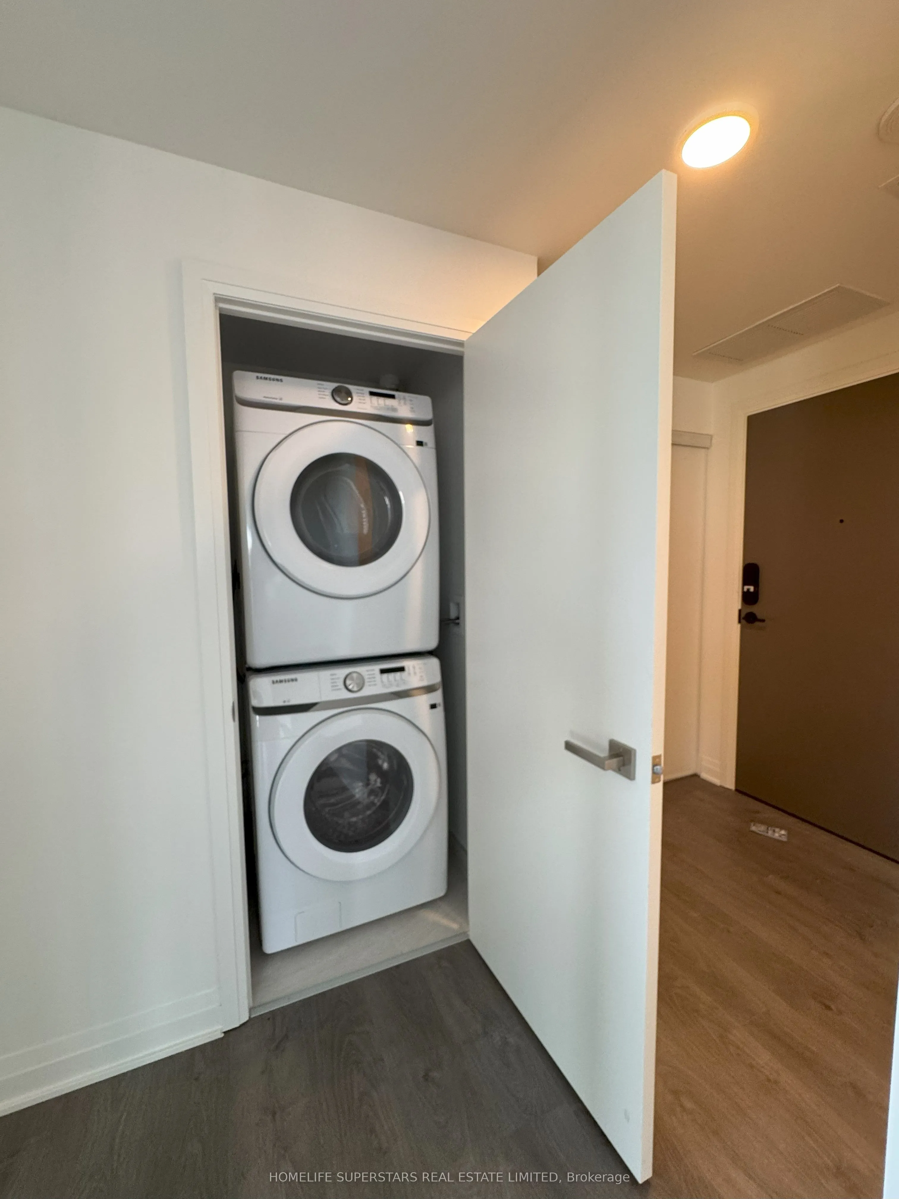 4015 The Exchange, #1102