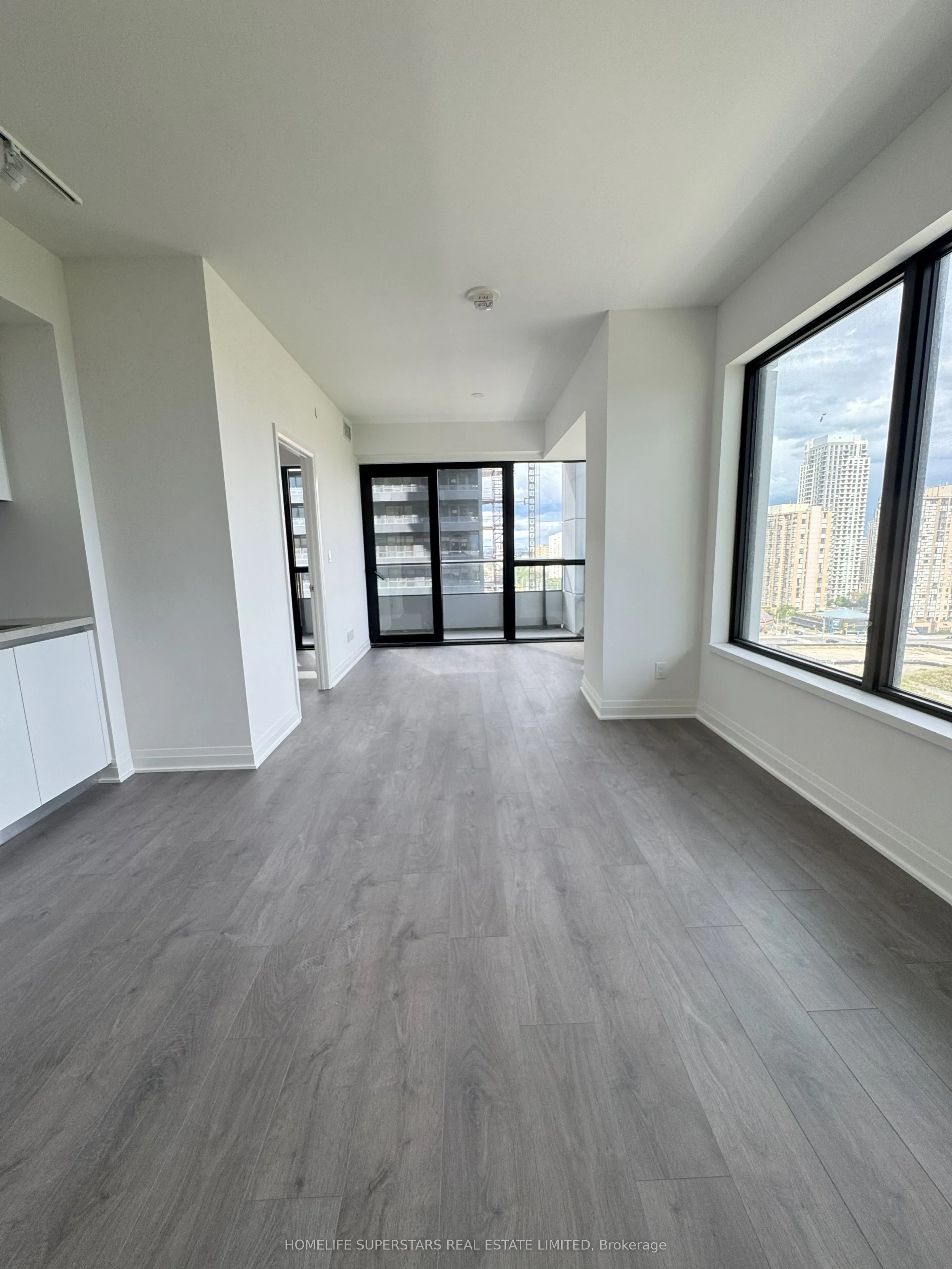 4015 The Exchange, #1102