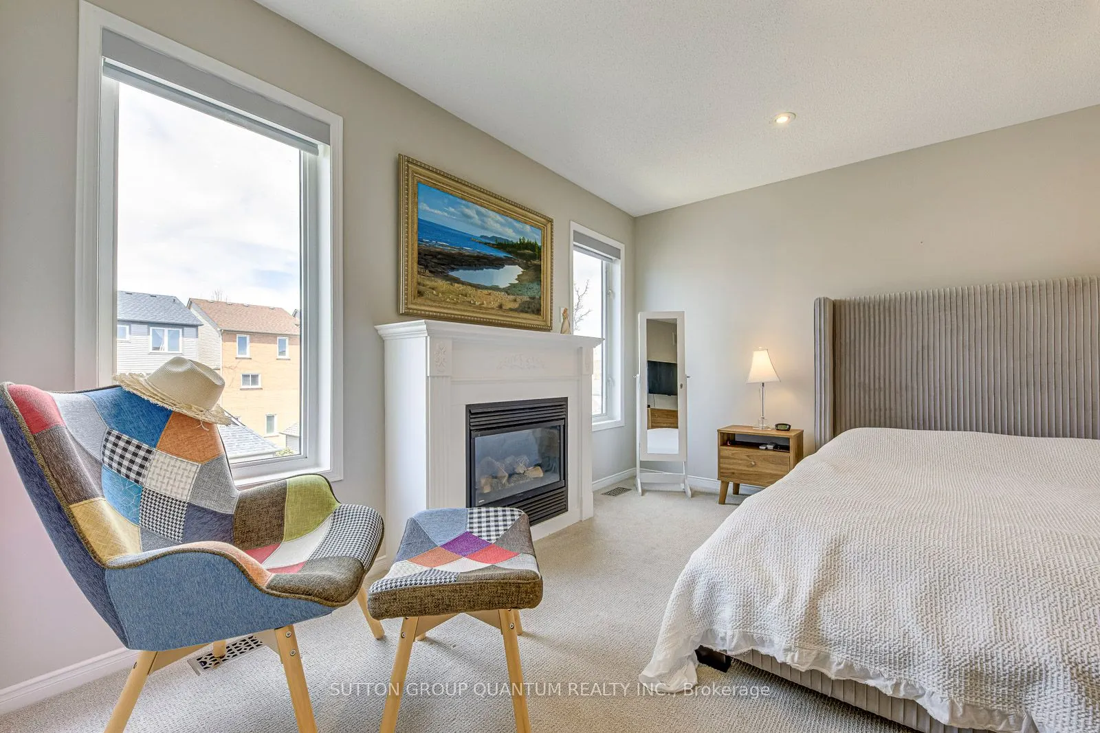 215 ROXTON Road