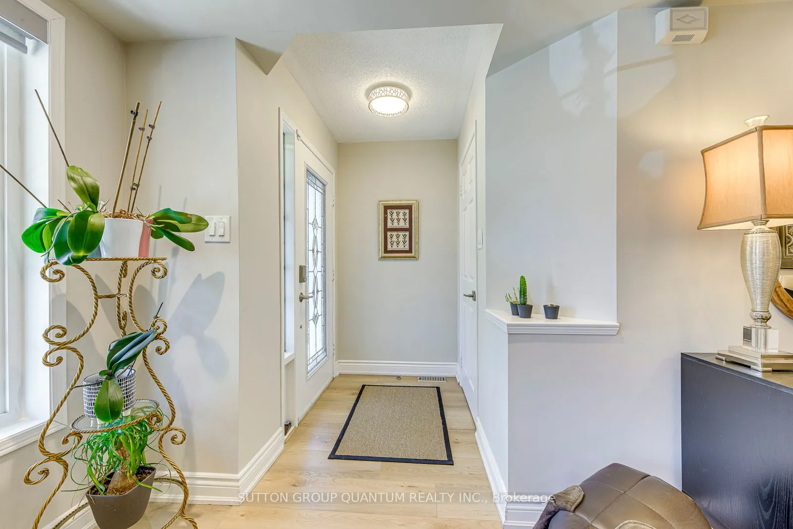 215 ROXTON Road