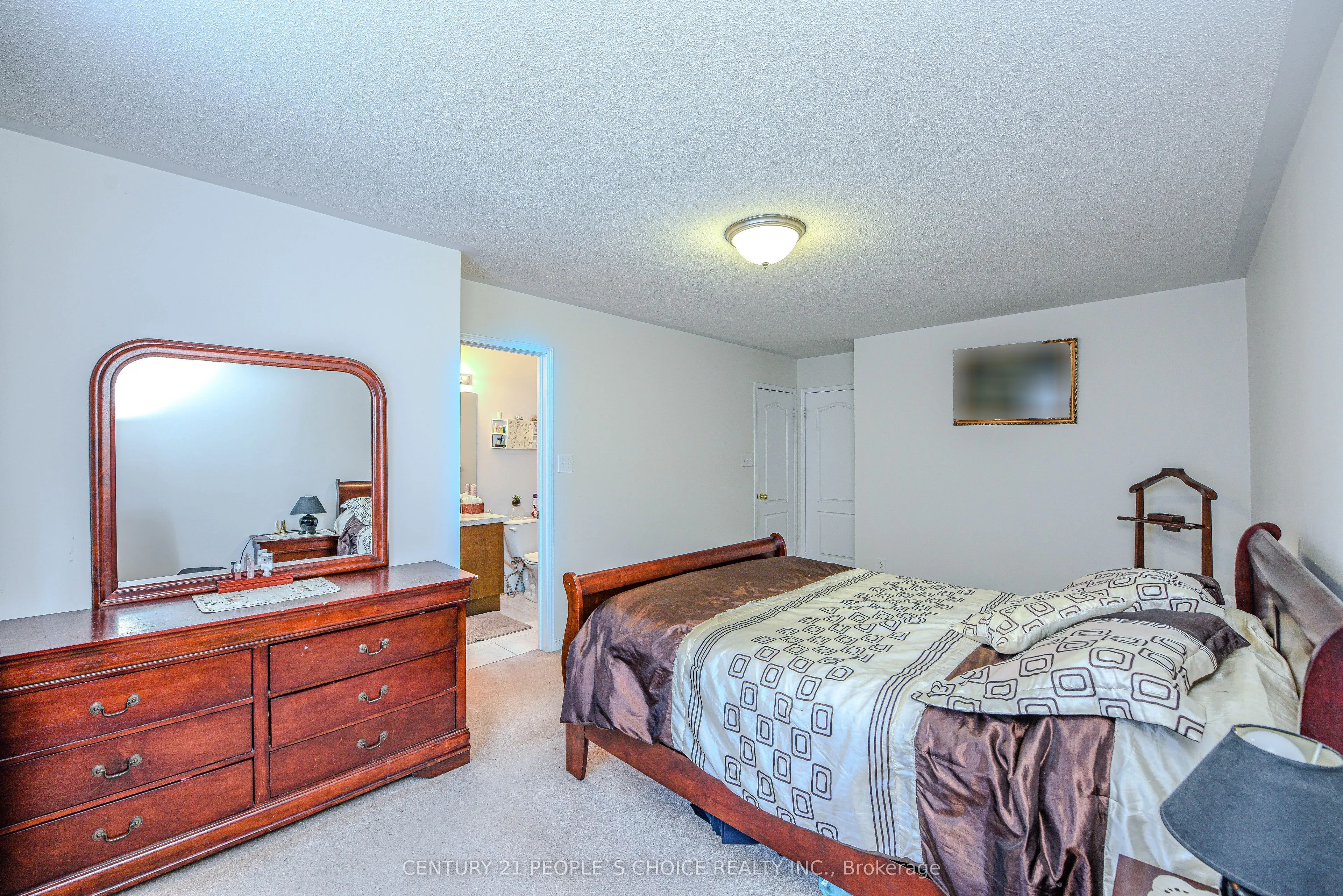 2043 Fiddlers Way
